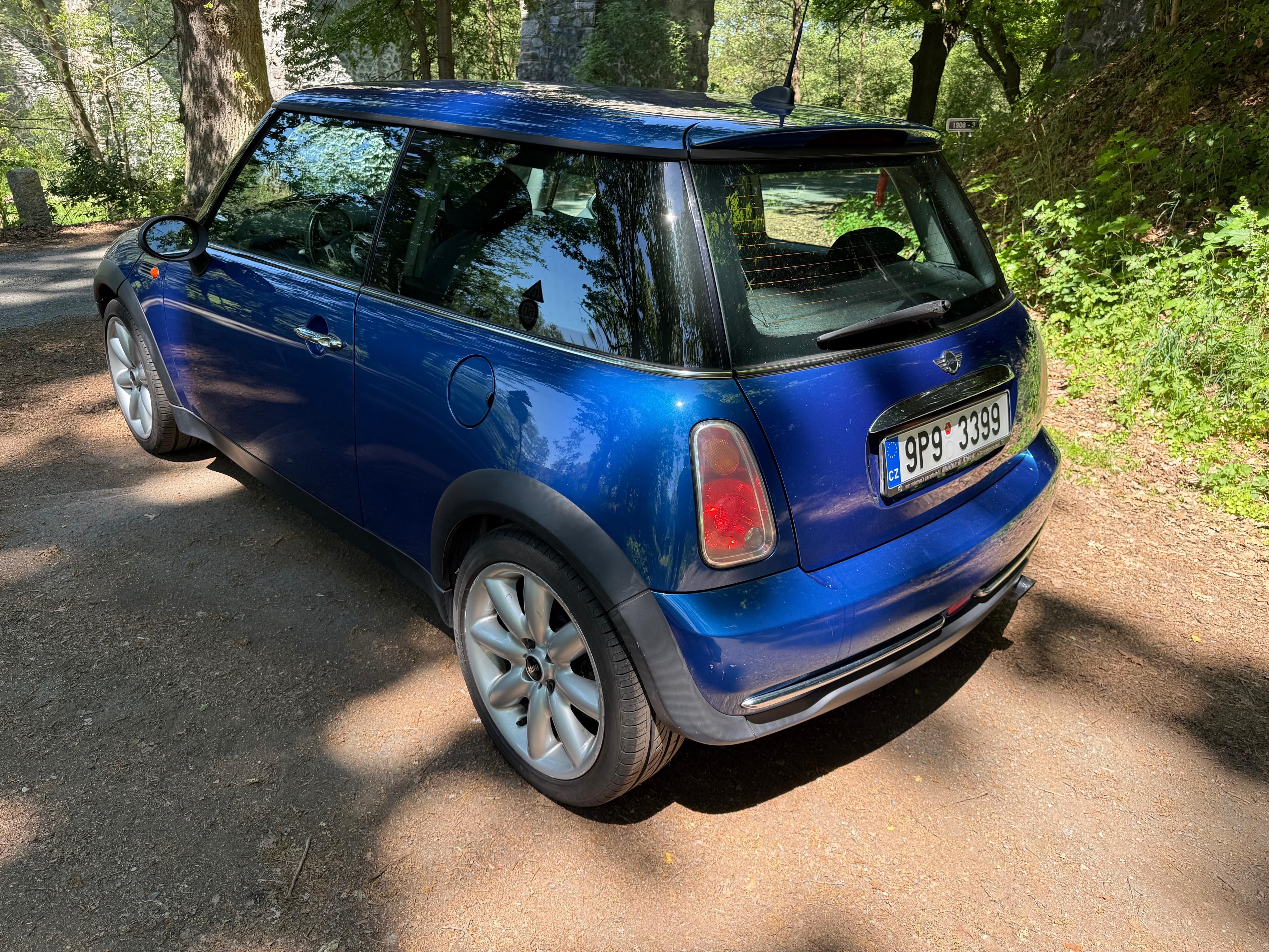 Mini Cooper, RC31 1,6i 85 kw.11/2005 - fotka 6