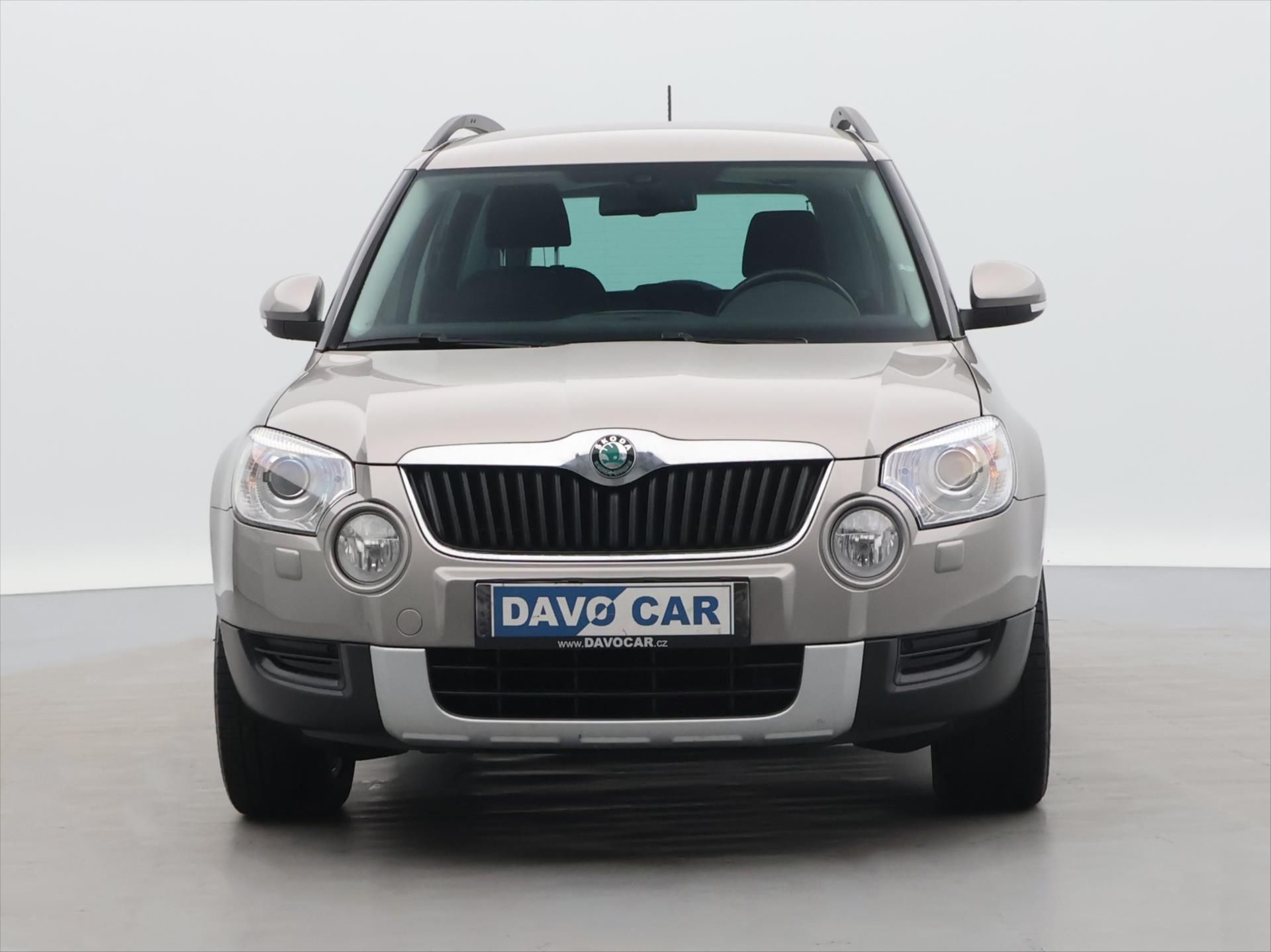 Škoda Yeti, 2,0 TDI 103kW DSG 4x4 Xenon - fotka 2