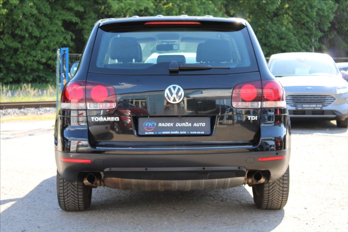 Volkswagen Touareg, 2,5 TDI  NOVÉ V ČR,4x4 - fotka 6