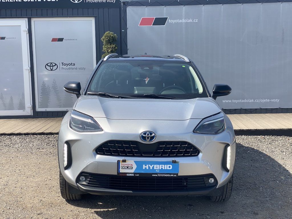 Toyota Yaris Cross, 1.5HSD, ČR, Executive, 4x4 - fotka 3