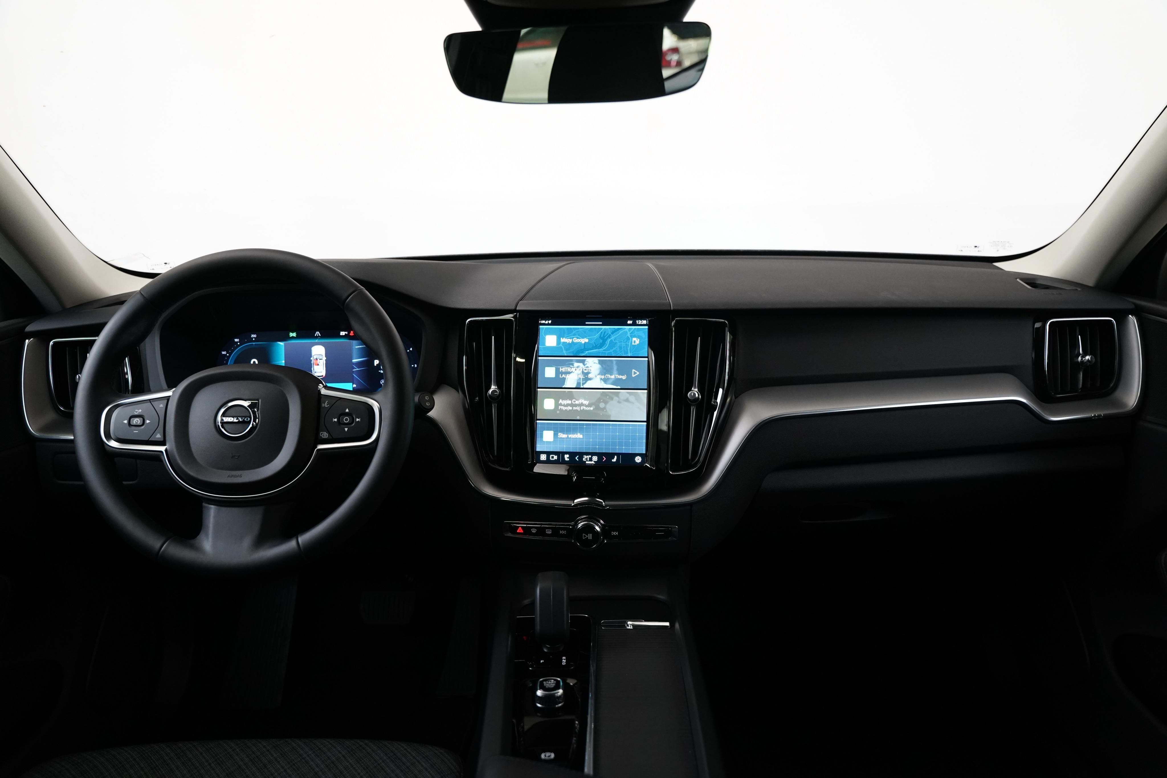 Volvo XC60, 2.0 B4 145 kW - fotka 6