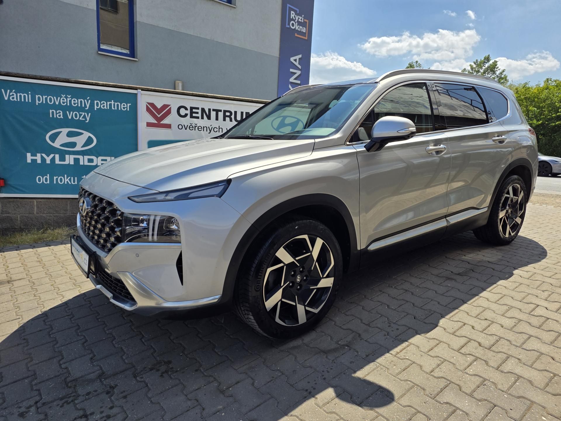 Hyundai Santa Fe, 2.2-LUXURY-PANORAMA-V ZÁRUCE - fotka 4