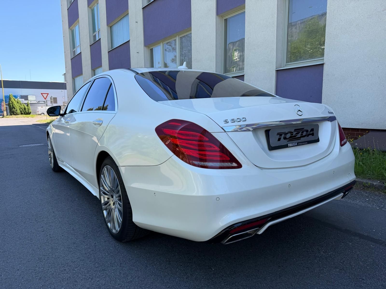 Mercedes-Benz Třídy S, S500L 4-matic /servis/ DPH / - fotka 3