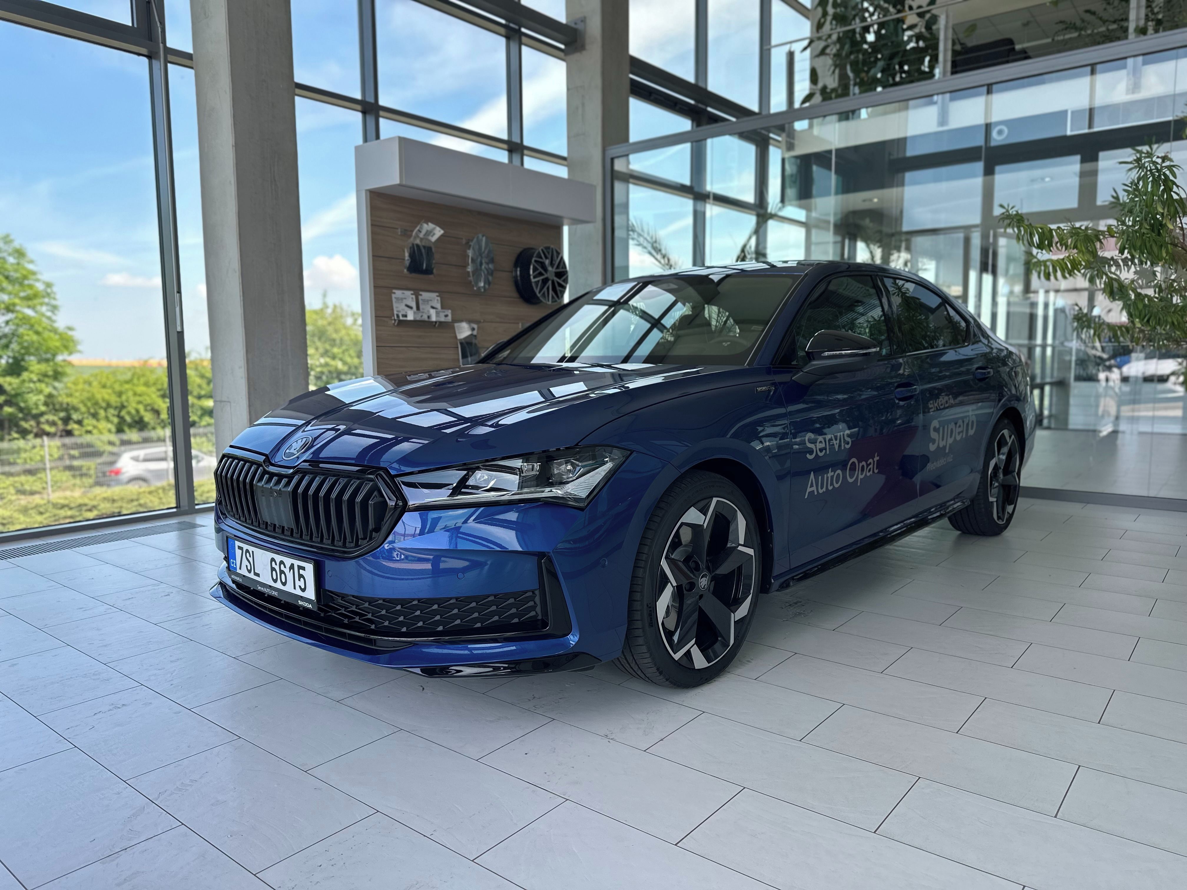 Škoda Superb, Sportline 2,0 TDI 142 kW 4x4 - fotka 3