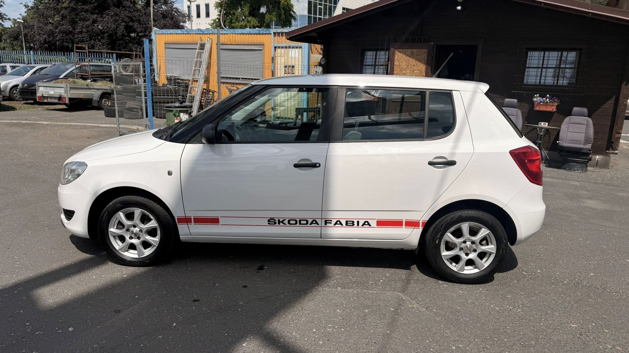 Škoda Fabia, 1.6 TDI KLIMA,NOVÉ ROZVODY - fotka 4