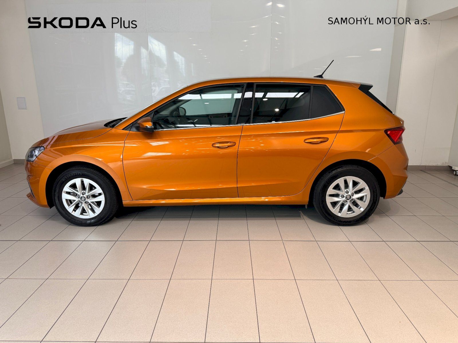 Škoda Fabia, 1.0 TSI 70 kW M5F Top Selectio - fotka 3