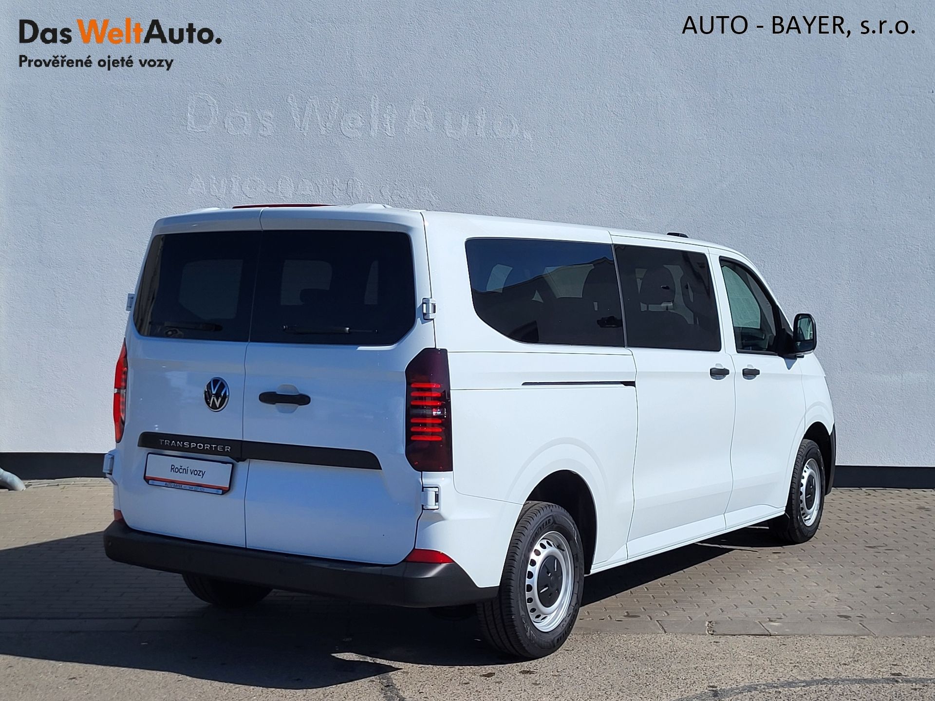 Volkswagen Transporter, Kombi 2,0 TDI 8AUT DR-nový - fotka 2