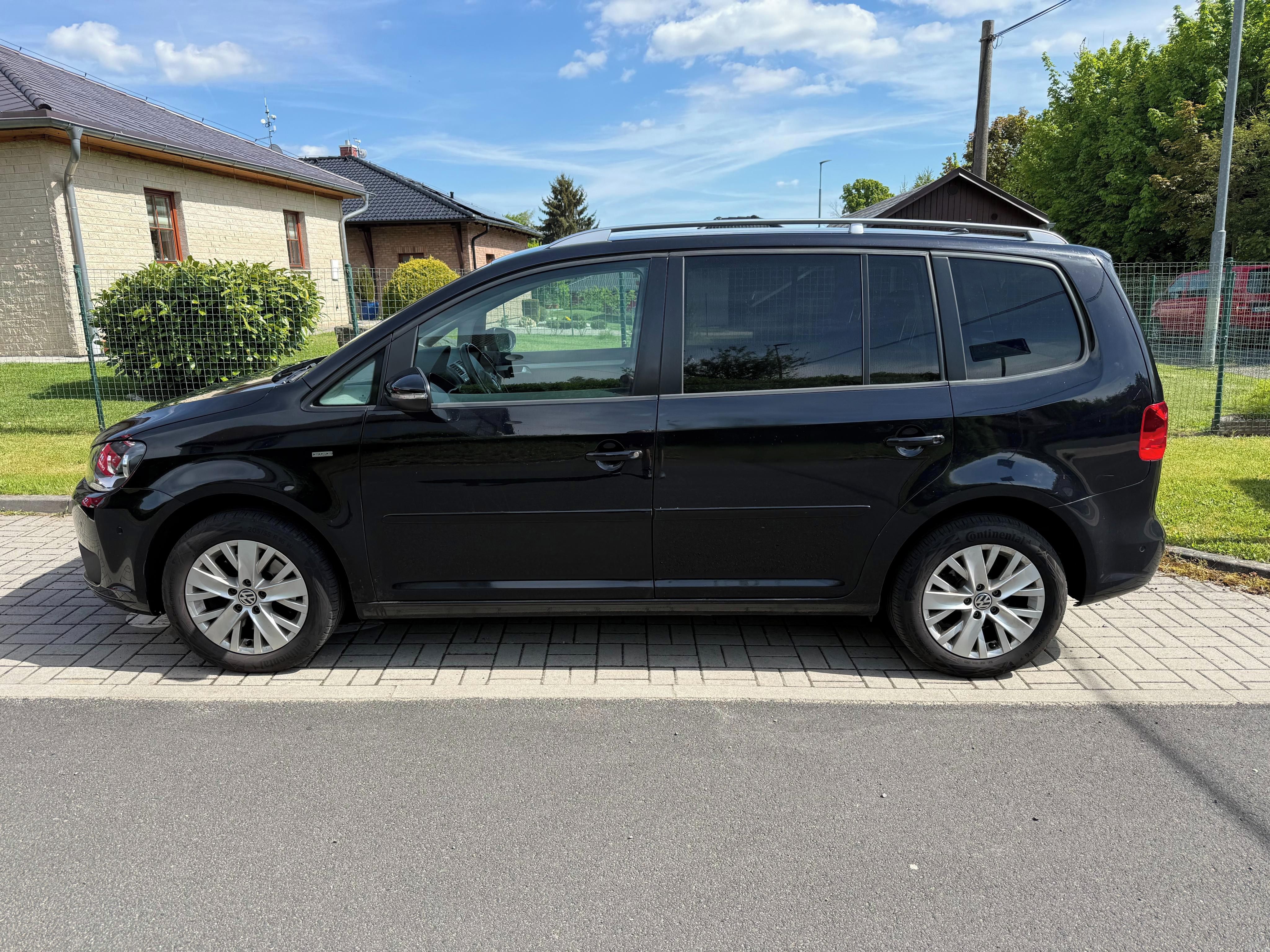 Volkswagen Touran, 1.4 TSI 103 kW, edice LIFE