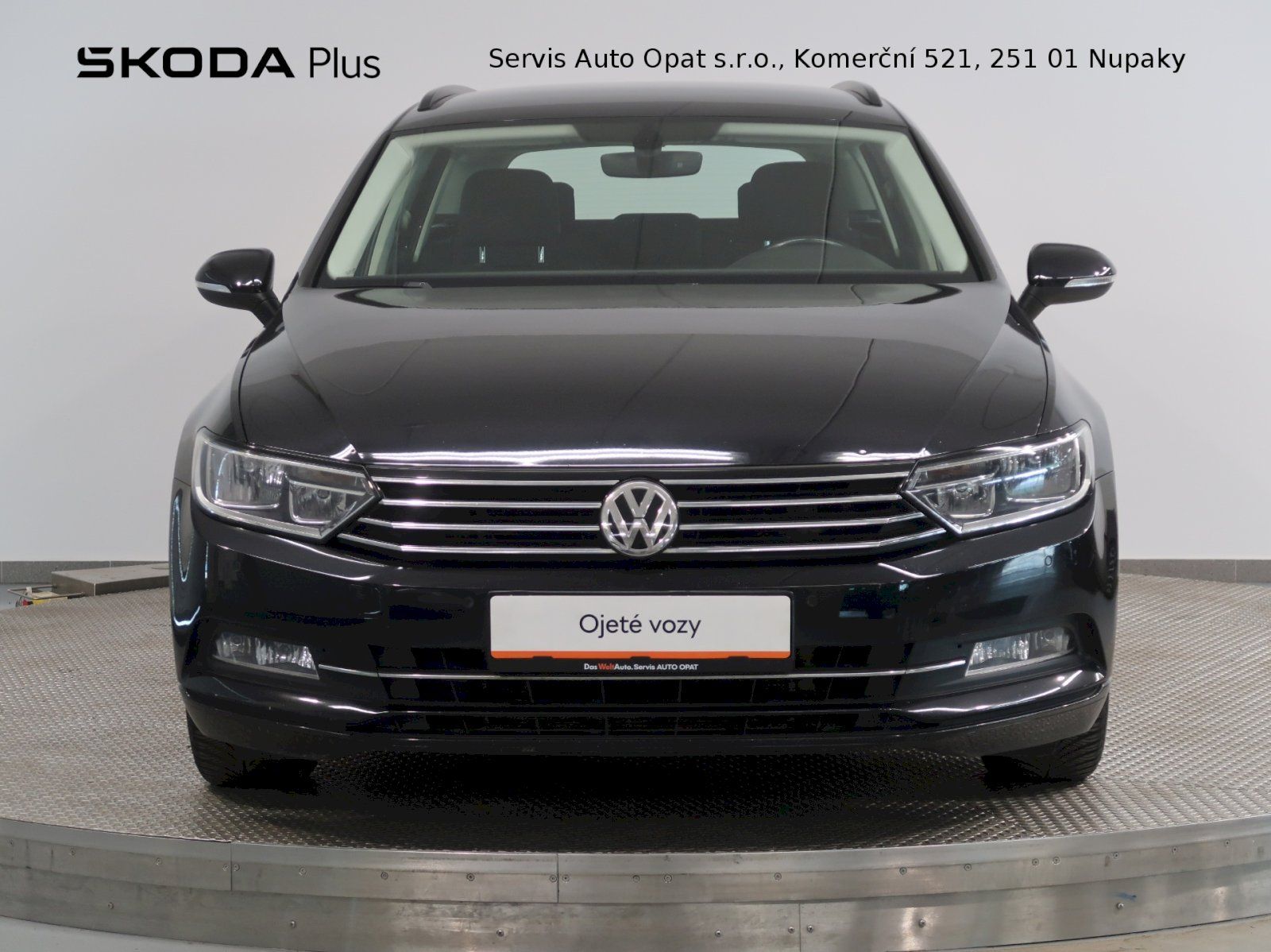 Volkswagen Passat, COMFORTLINE 1.6TDI 88KW - fotka 4