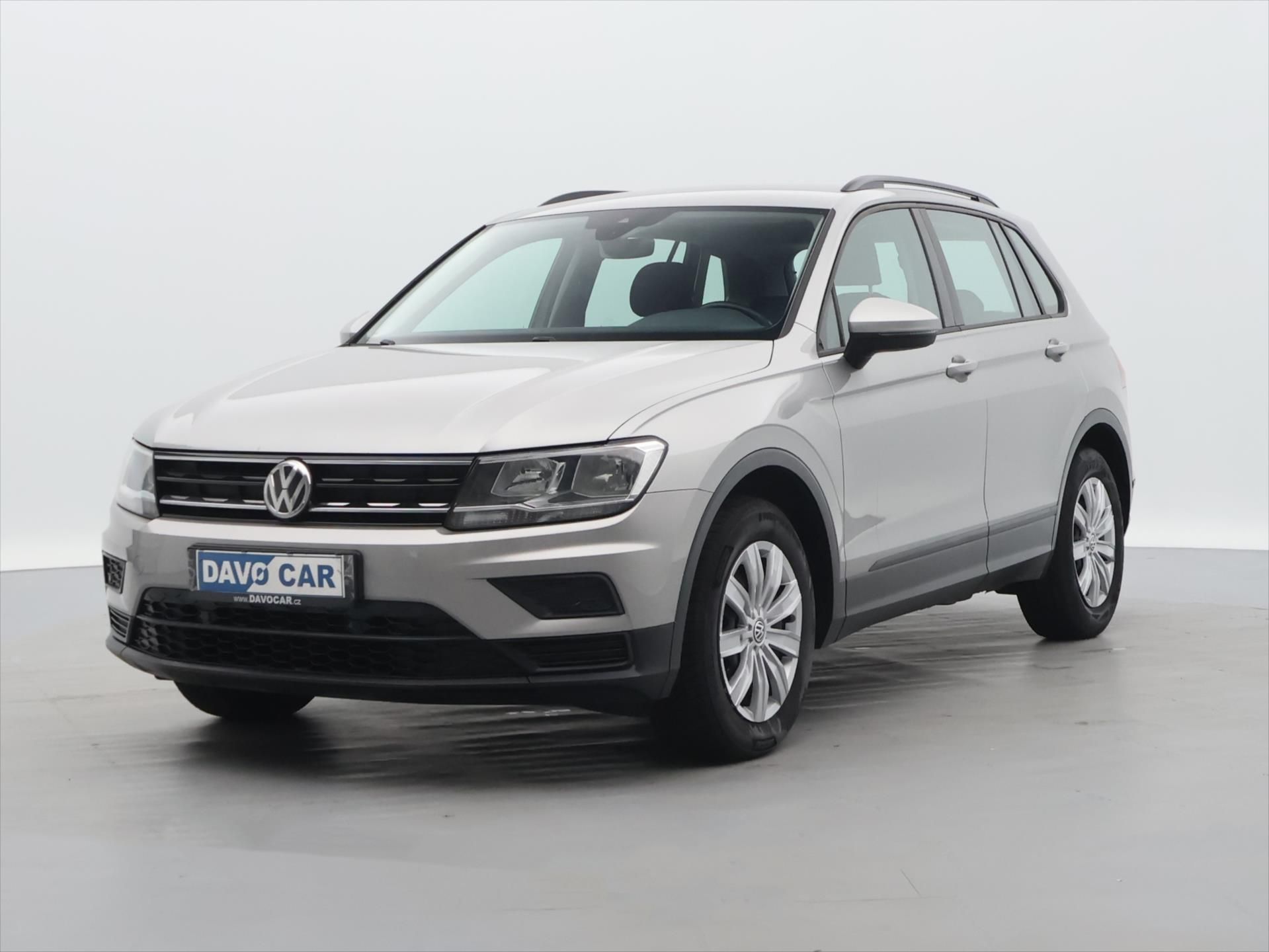 Volkswagen Tiguan, 1,4 TSI 110kW DSG TZ serv.kn. - fotka 3