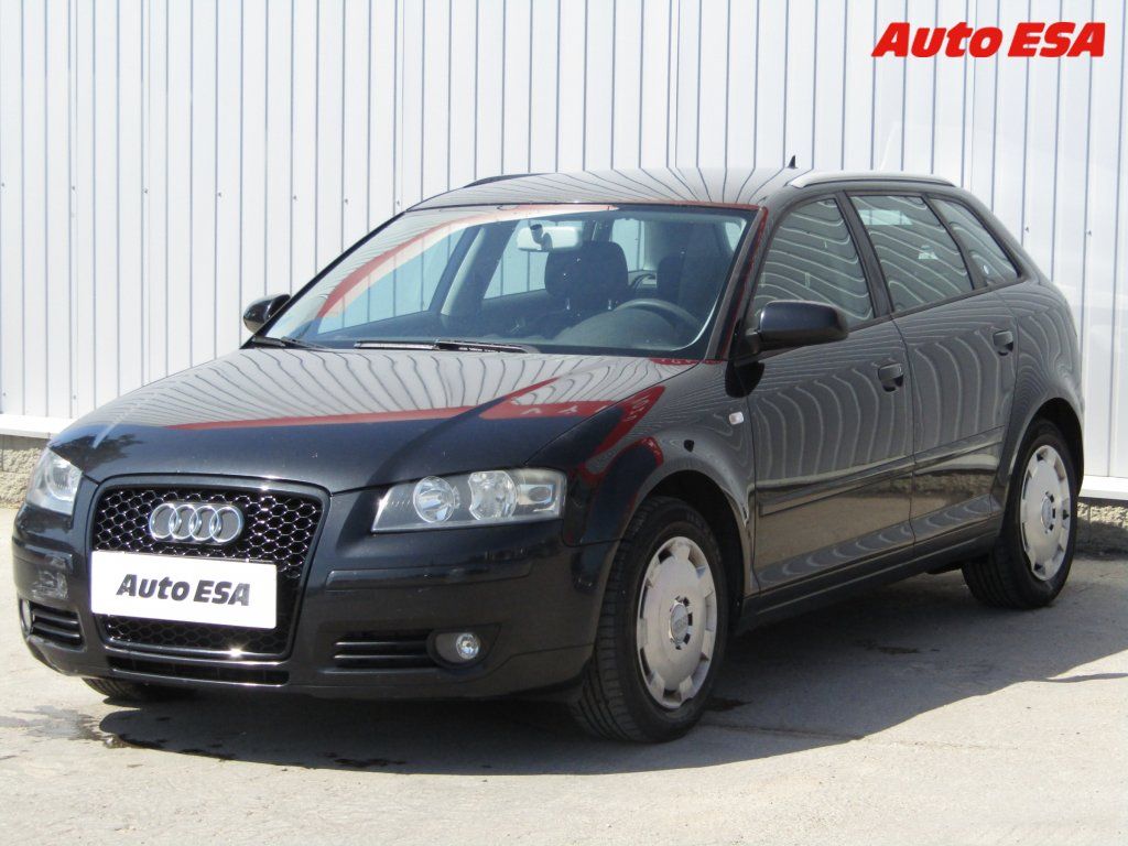Audi A3, 1.9 TDi Sportback - fotka 3