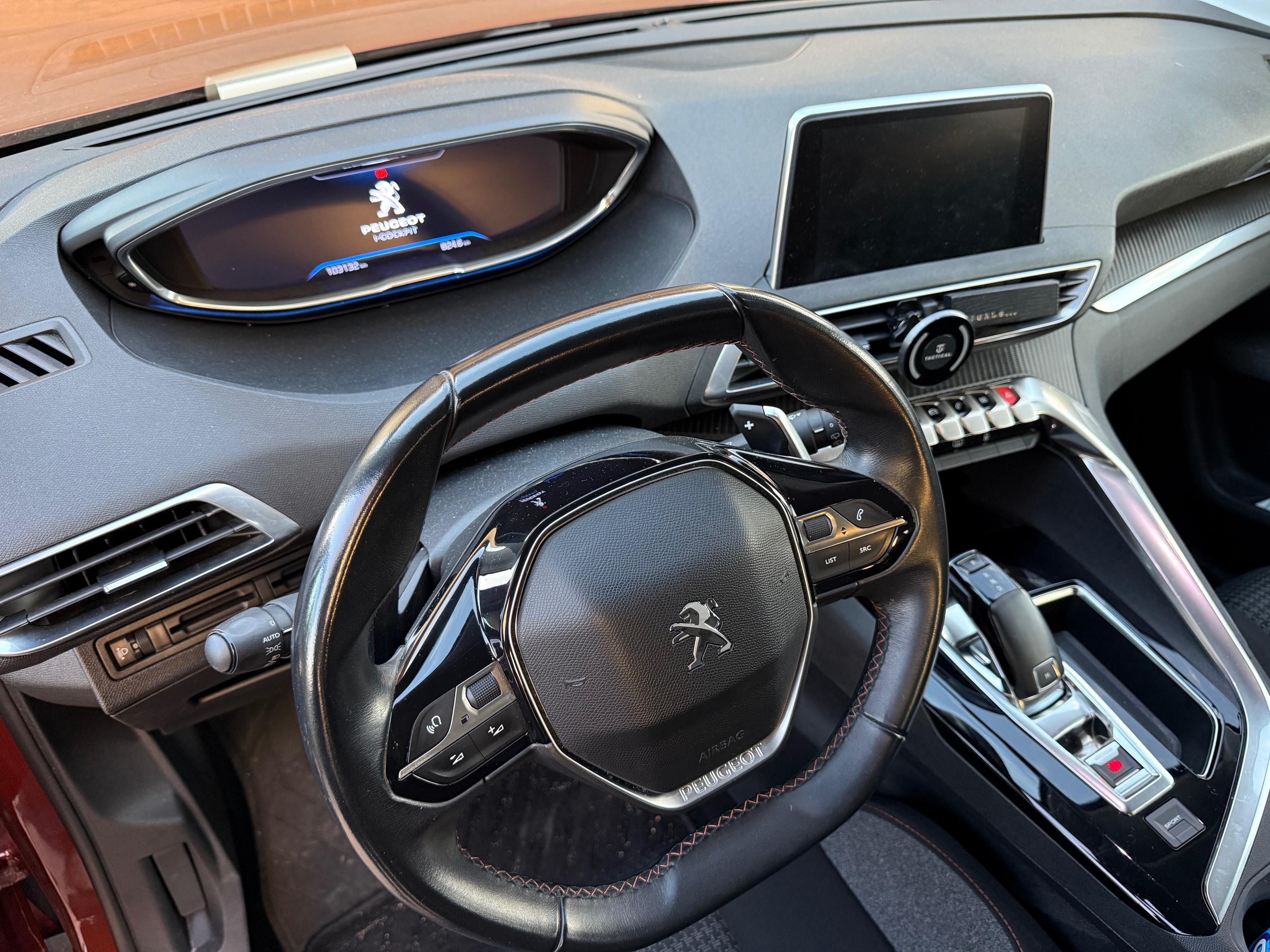 Peugeot 3008, 1.2 - fotka 5
