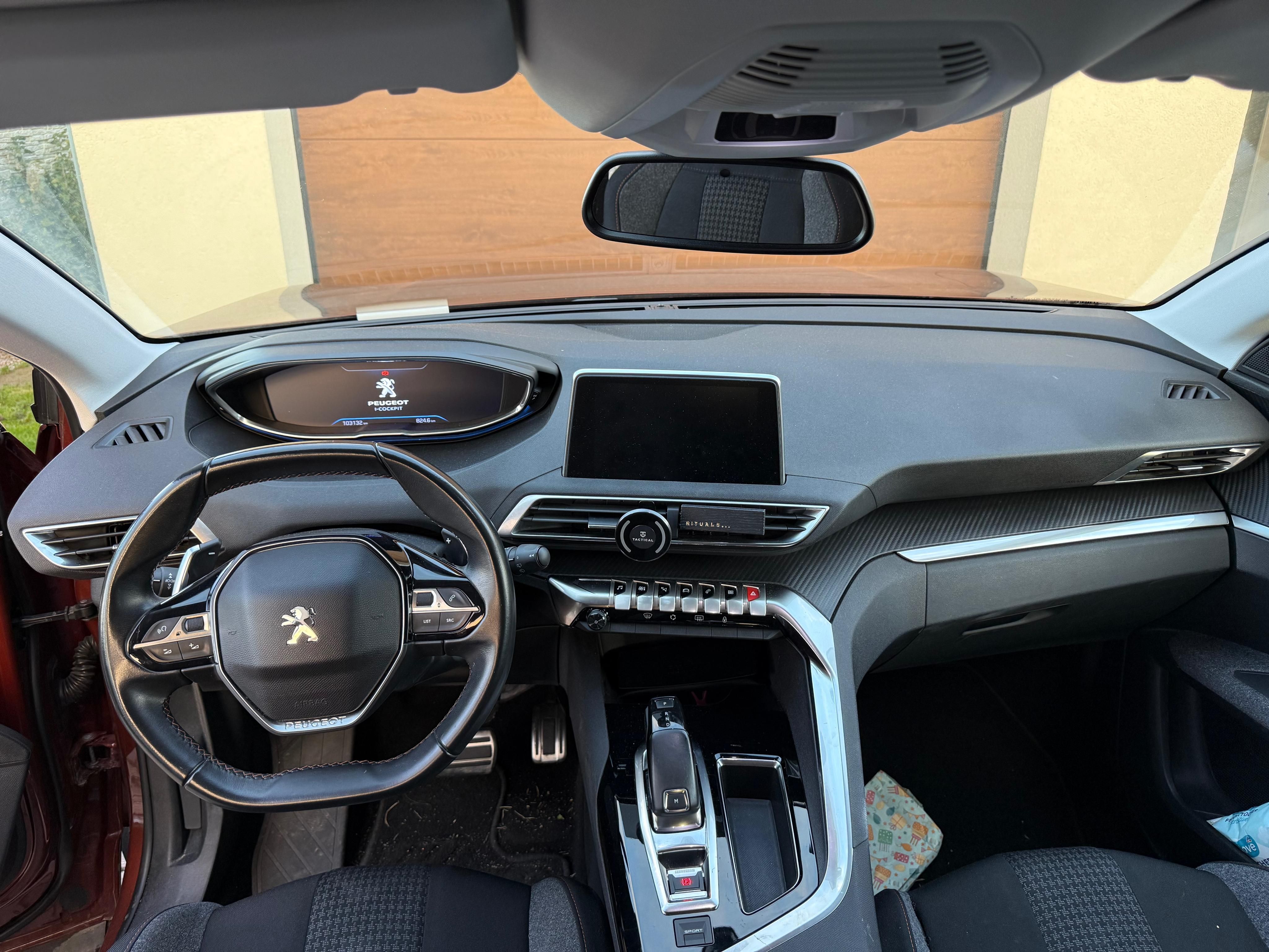 Peugeot 3008, 1.2 - fotka 6