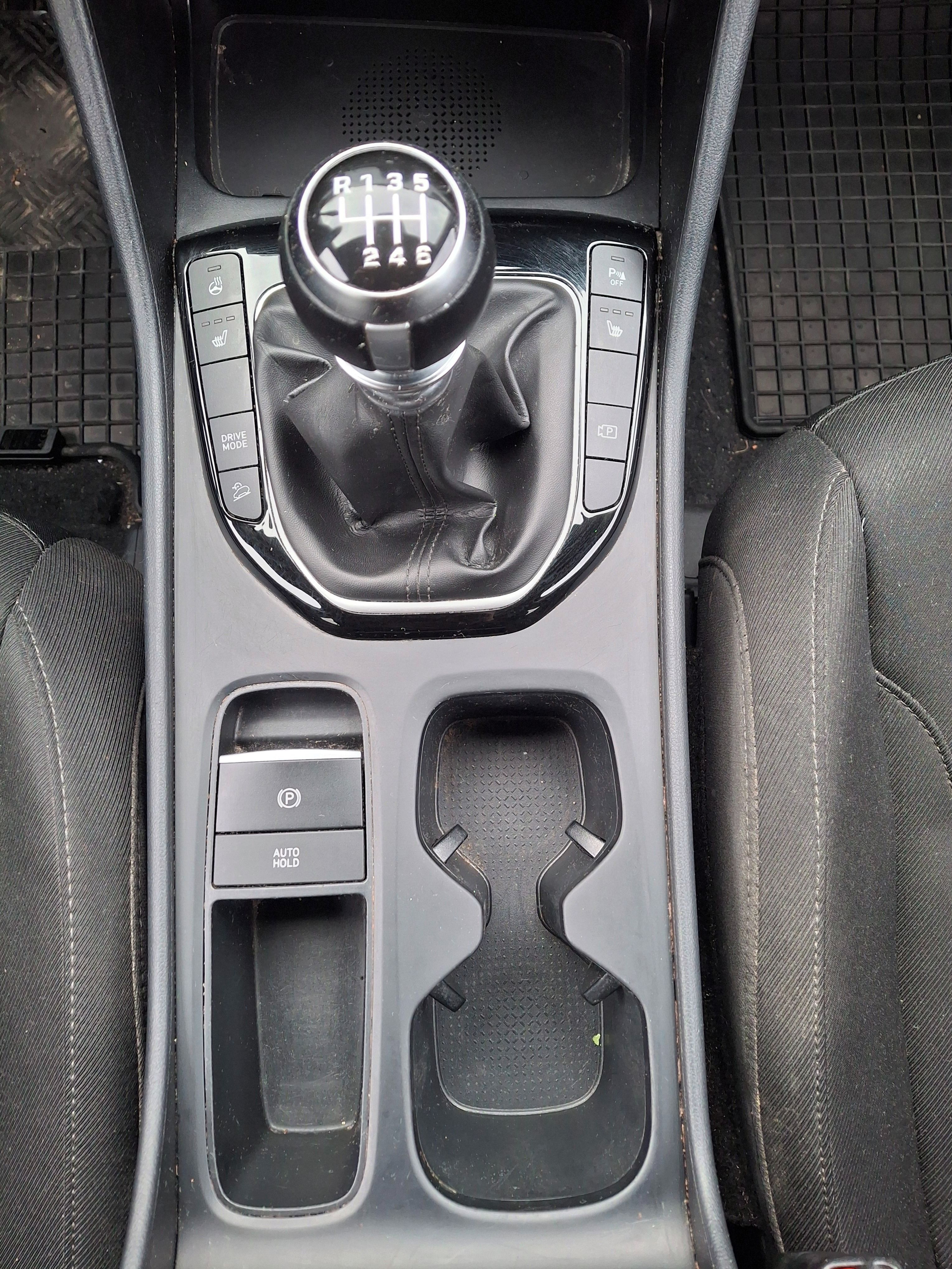 Hyundai Tucson, SMART 1.6 T-GDI 4x2, 110 kW - fotka 2
