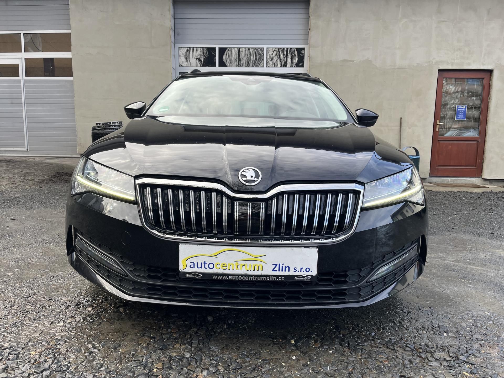 Škoda Superb, 2,0TDi  110Kw  DSG  AMBIENTE - fotka 2