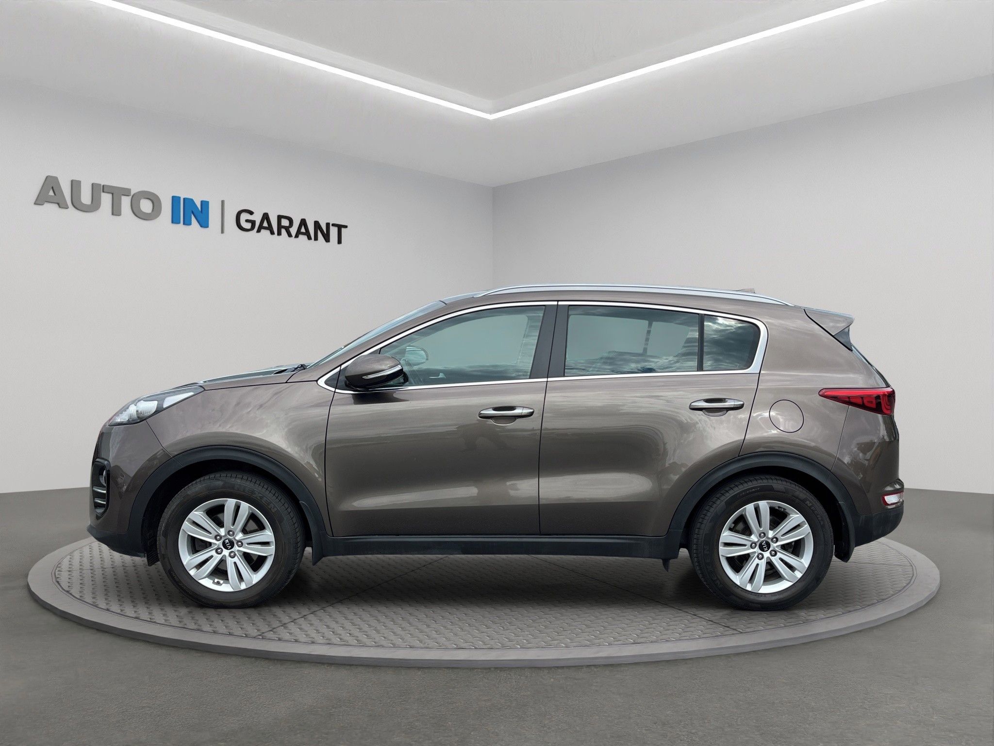 Kia Sportage, ACTIVE 1.6 GDi 97kW, ČR, Tažné - fotka 3