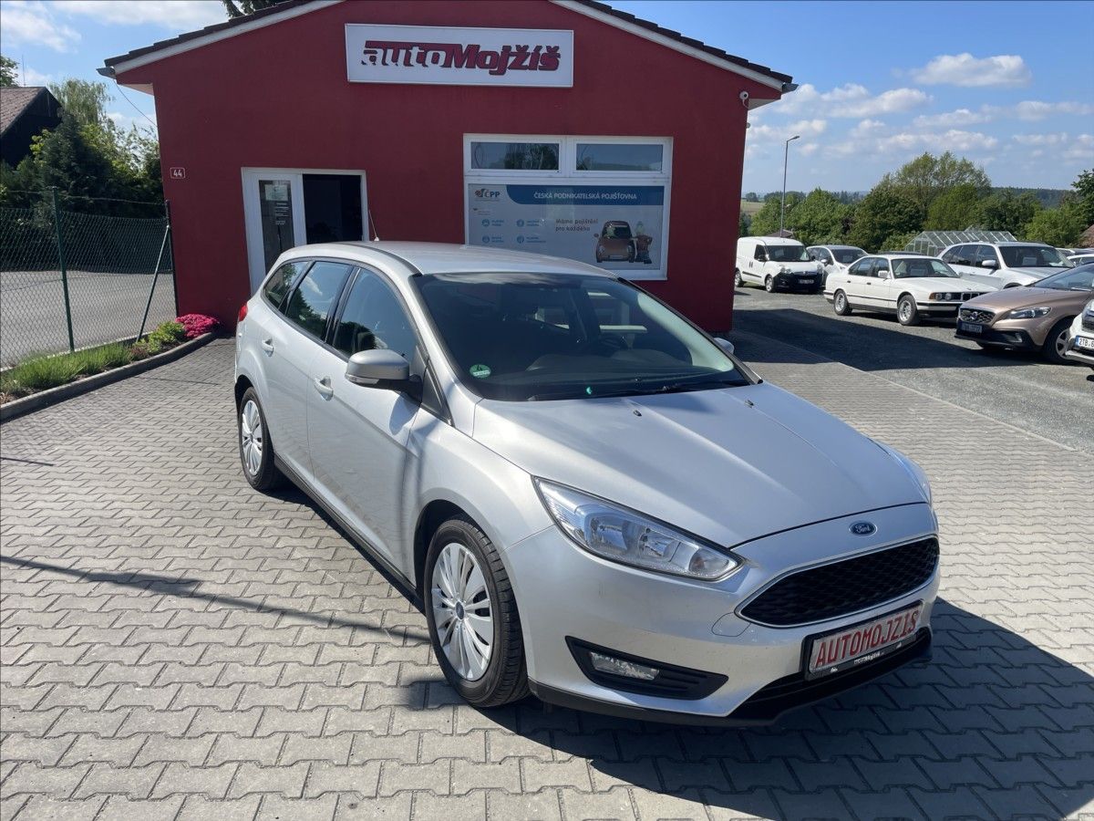 Ford Focus, 1,5 TDCi KLIMA NAVI NOVÁ STK