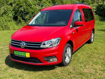 MAXI 2,0 TDI - 7 MÍST, TOP KM