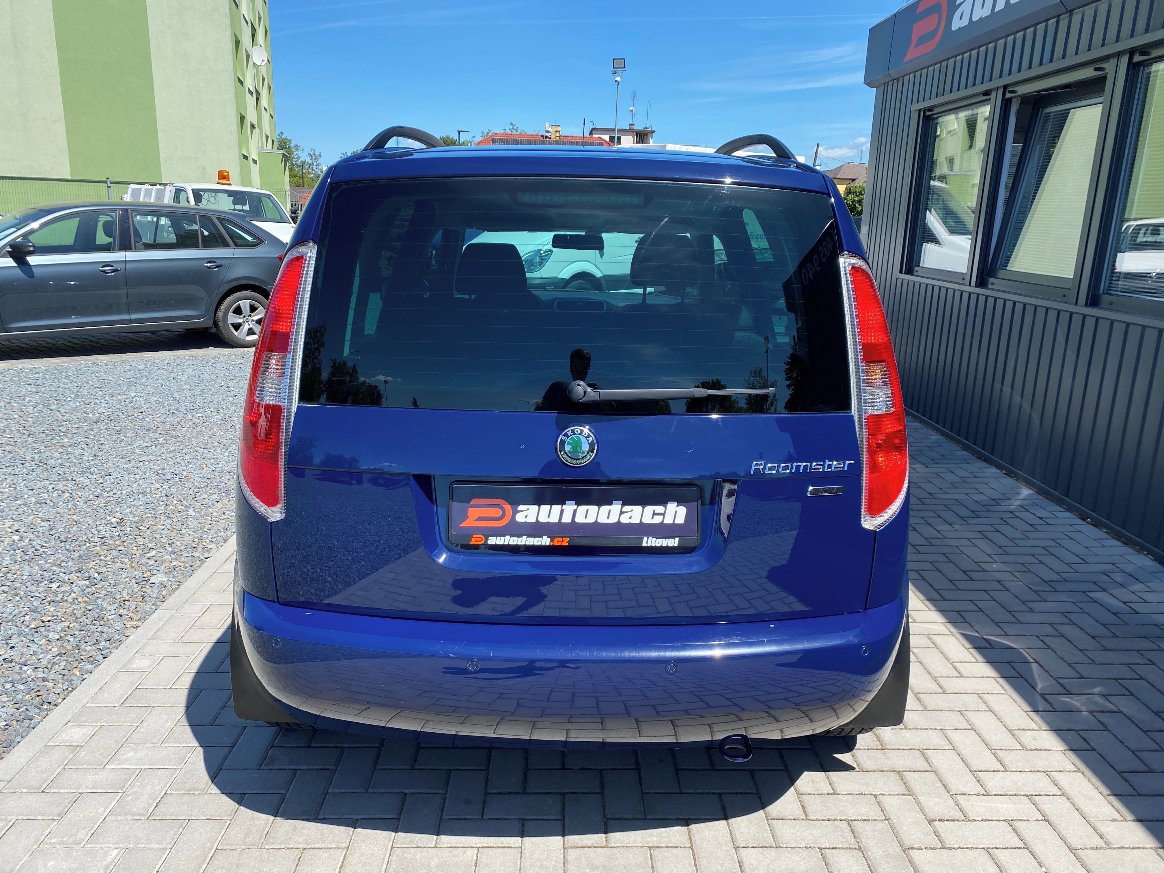 Škoda Roomster, 1.4i 63kW- STYLE - CLIMATRONIC - fotka 4