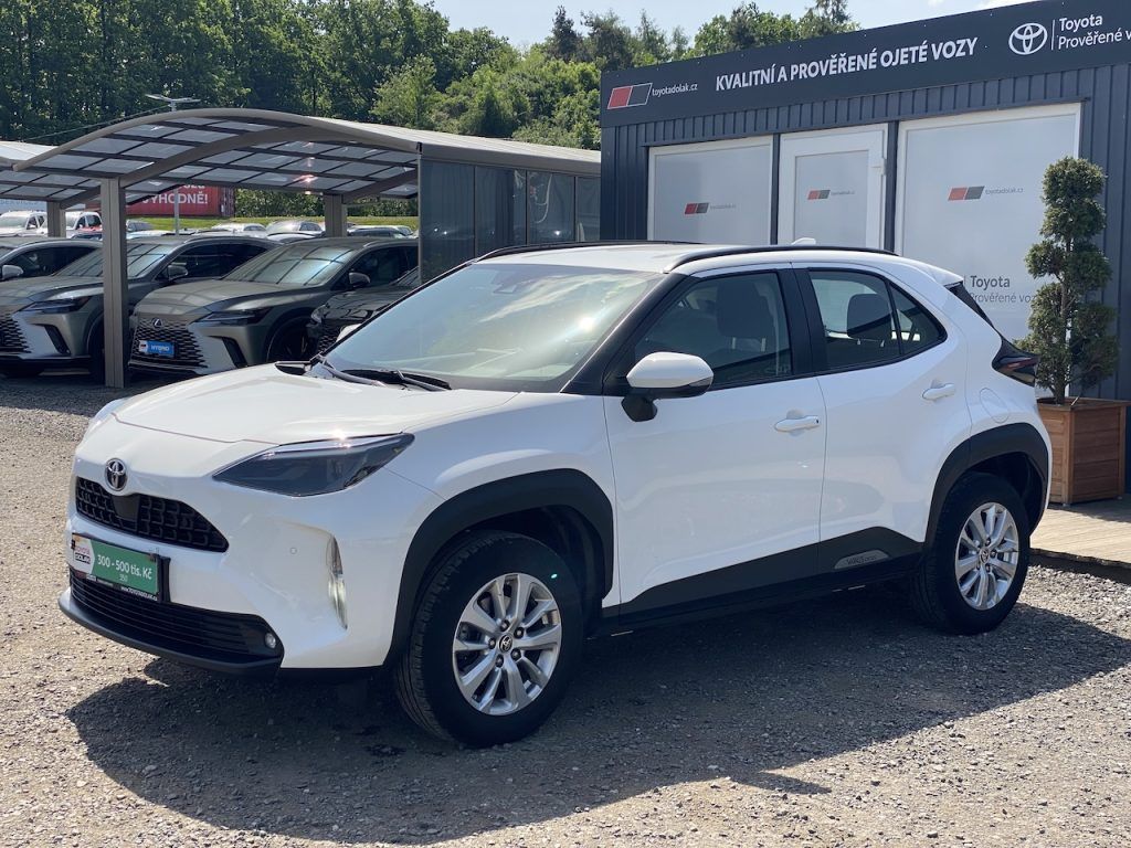 Toyota Yaris Cross, 1.5i, ČR, ComTech, záruka - fotka 4