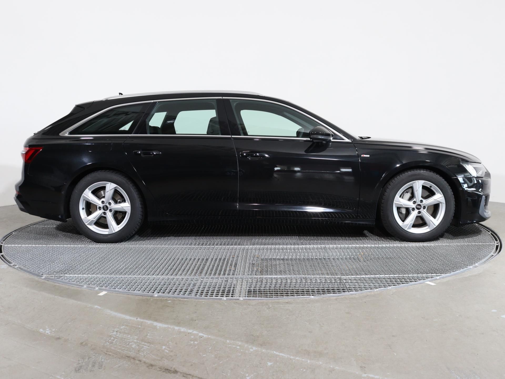 Audi A6 Avant - fotka 4