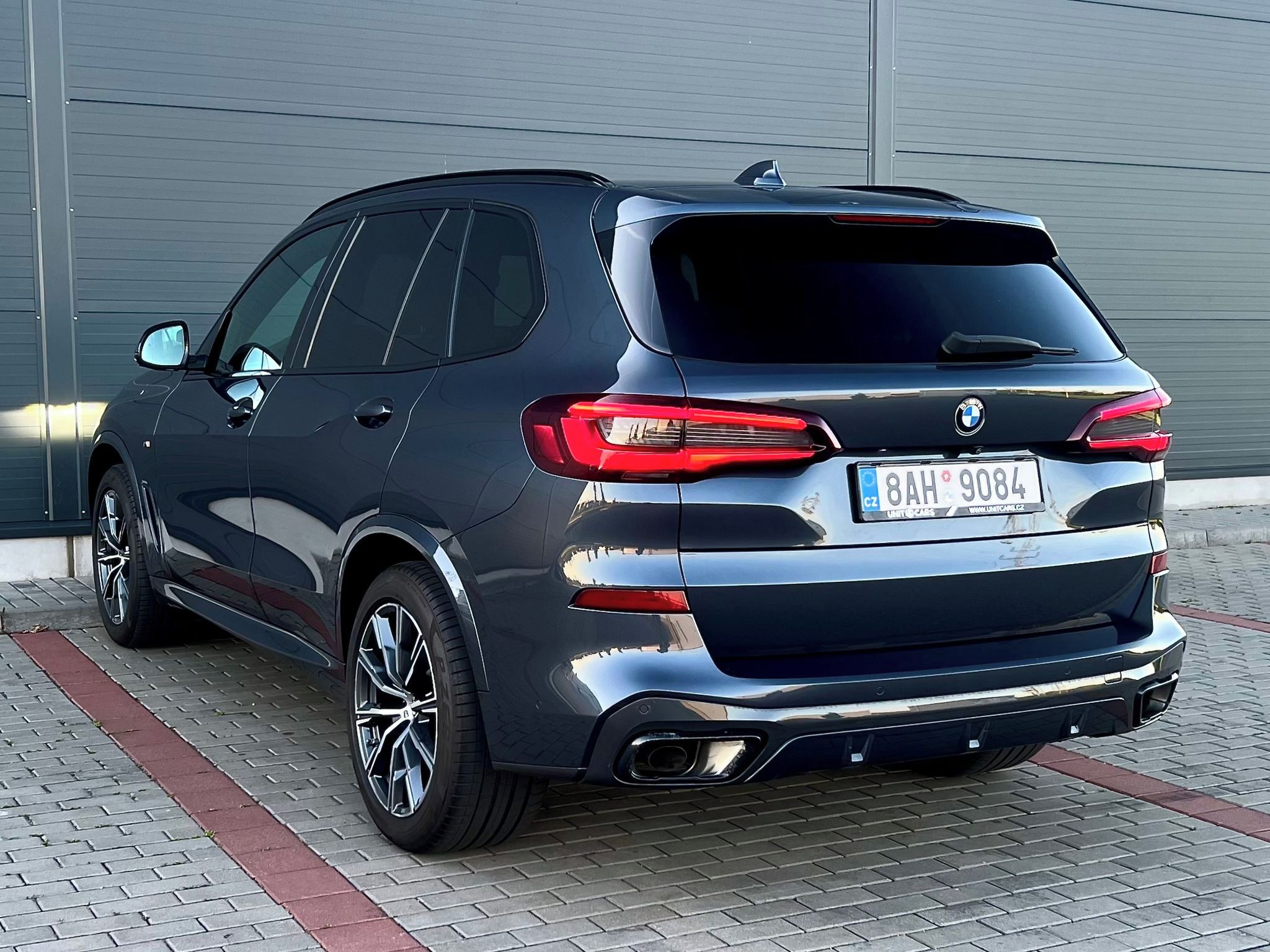 BMW X5, 30D xDrive M-Sport-Panorama - fotka 4