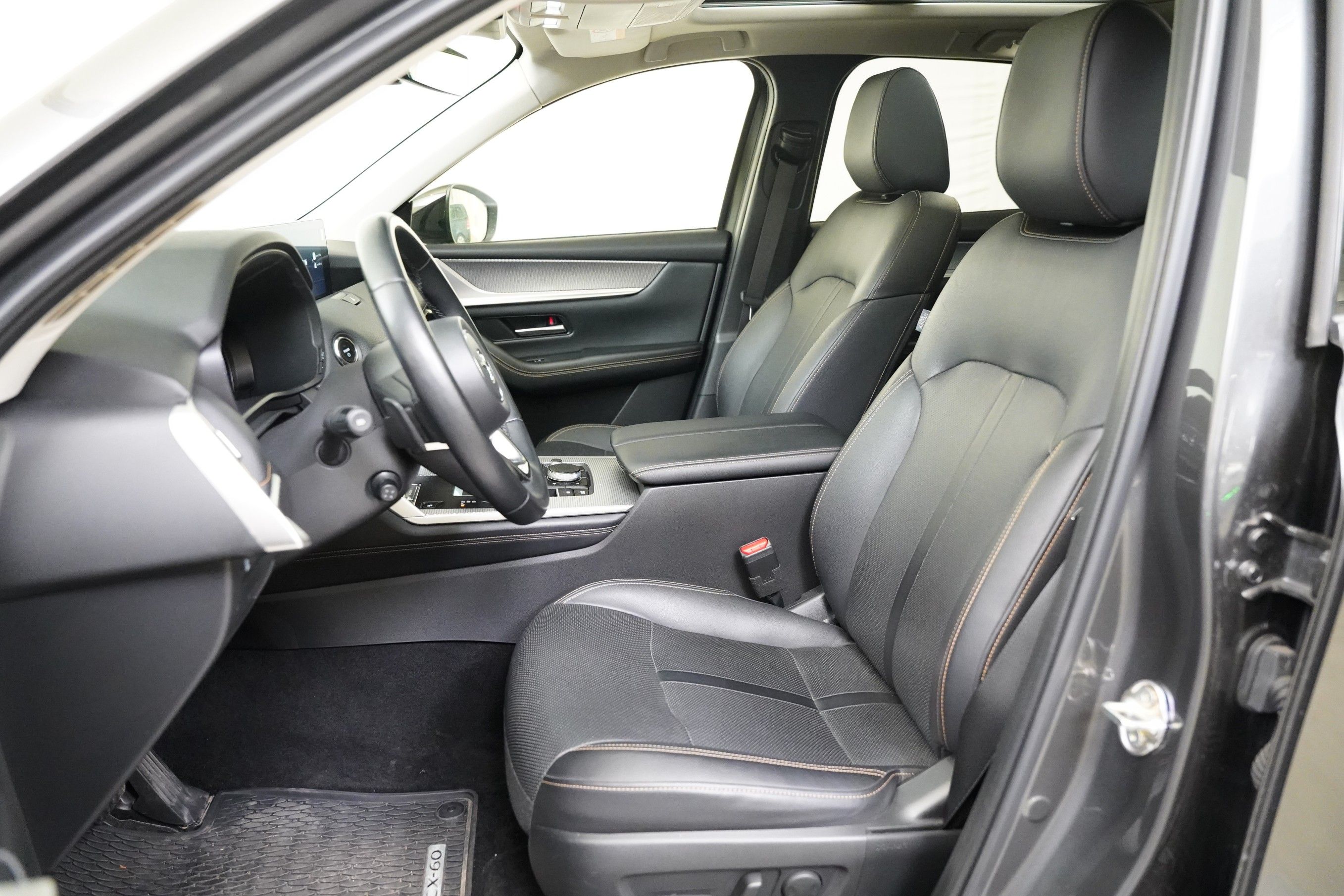 Mazda CX-60, 2.5 e-Skyactiv PHEV 141 kW - fotka 5
