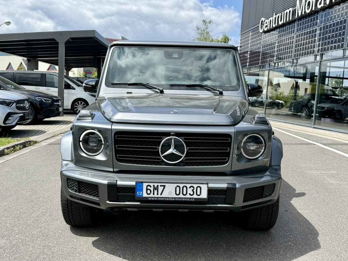 Mercedes-Benz Třídy G, 500 - fotka 2