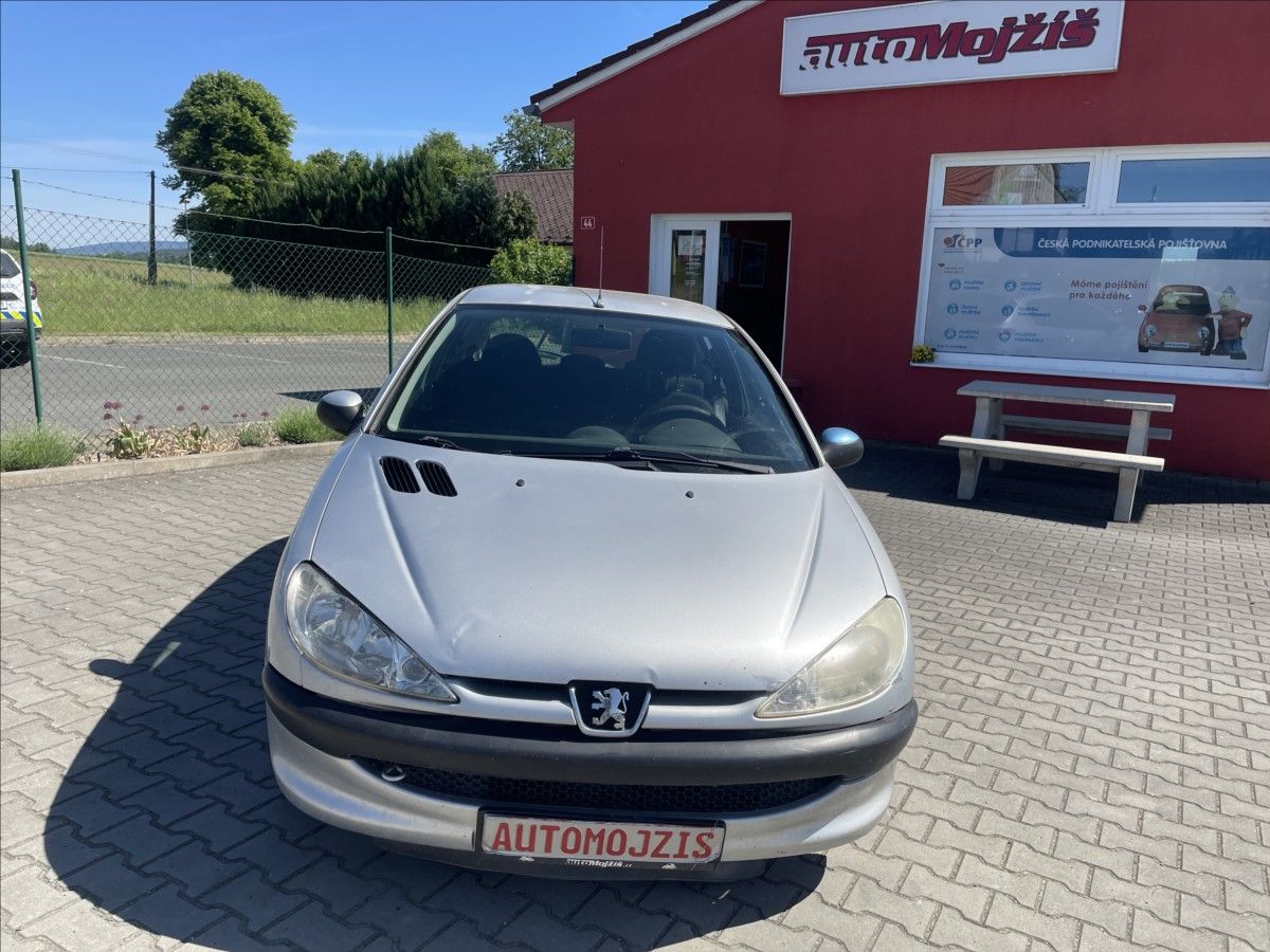 Peugeot 206, 1,4 HDI NOVÉ v ČR WEBASTO NOVÁ - fotka 2