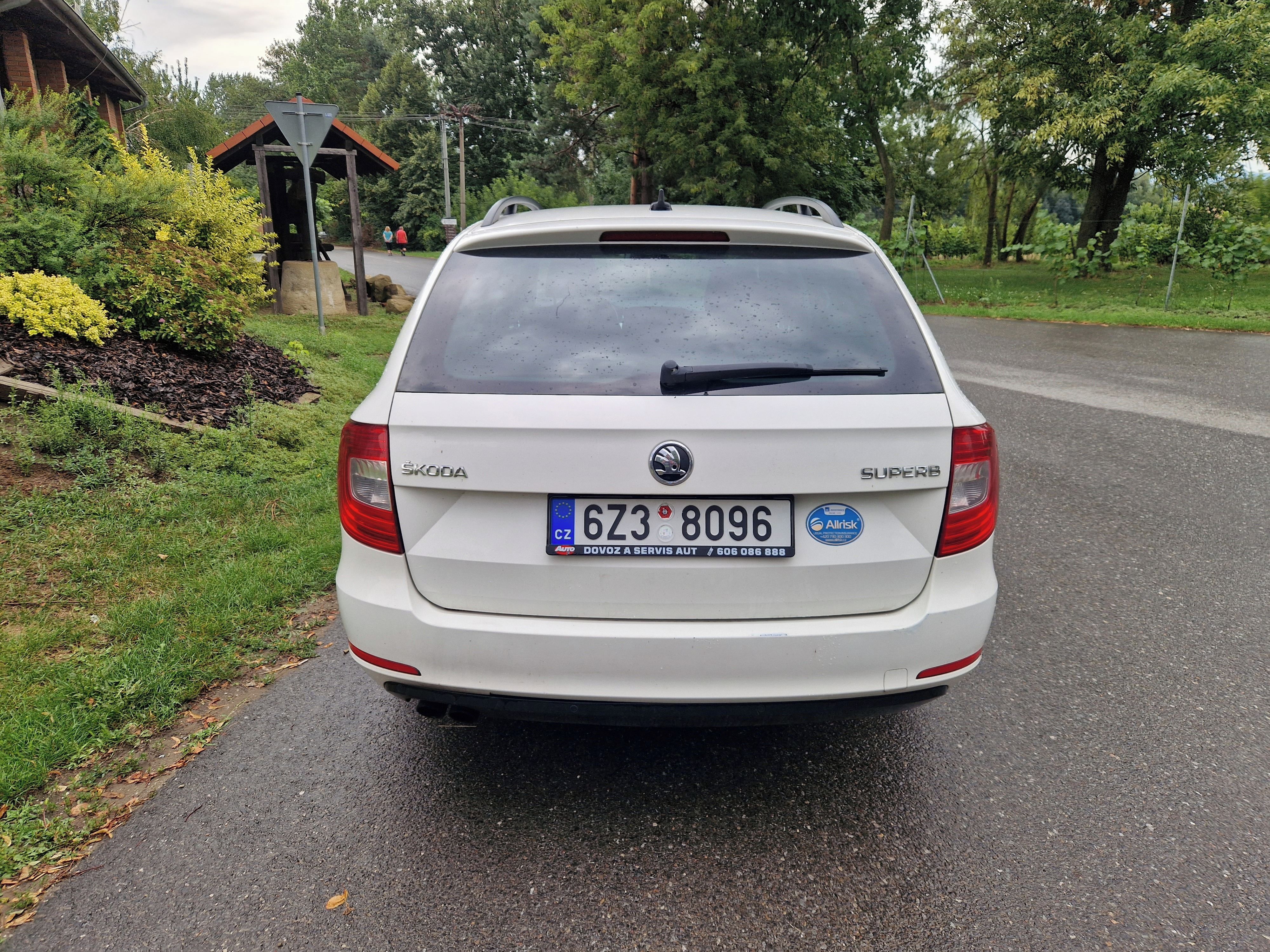 Škoda Superb, Škoda Superb 2 combi 2,0 TDI - fotka 4
