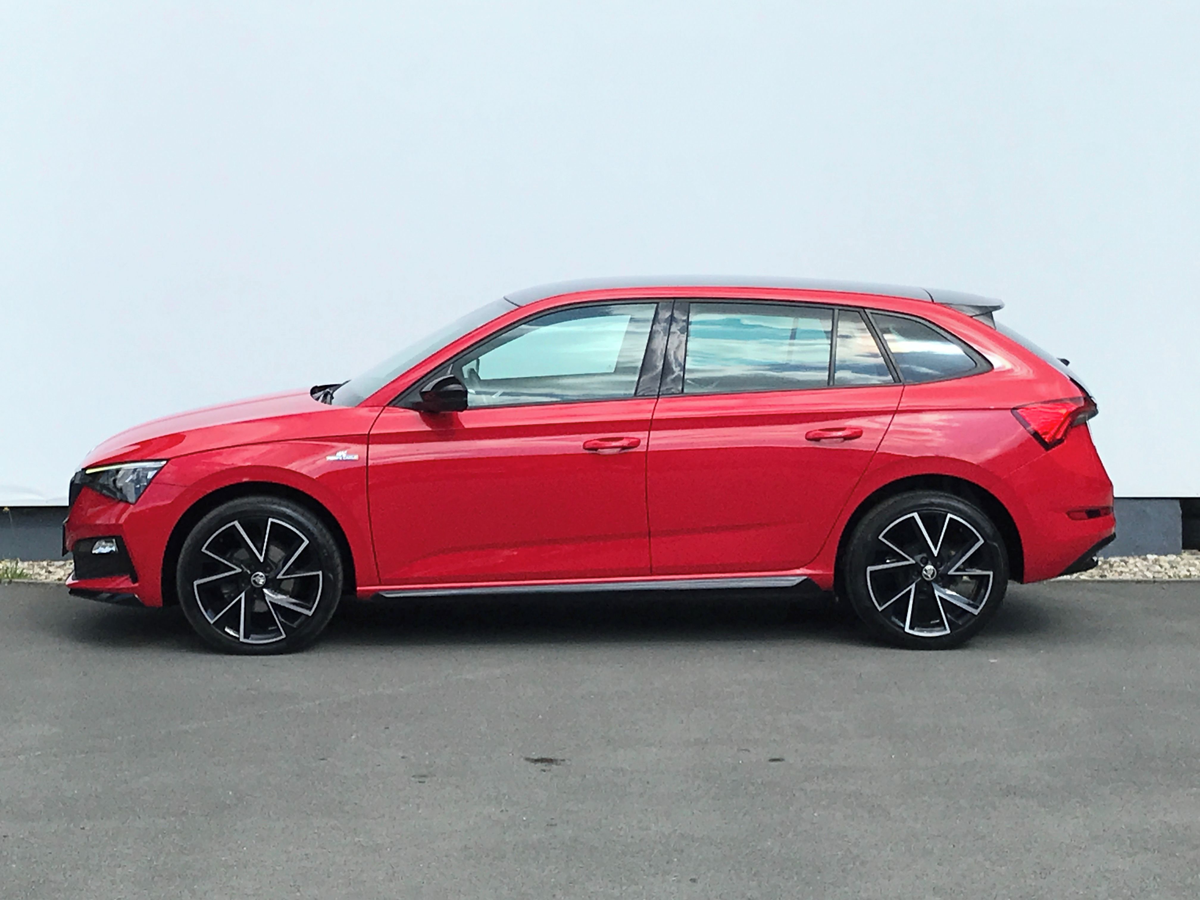 Škoda Scala, 1.6TDi 85kW 7°DSG MonteCarlo - fotka 3