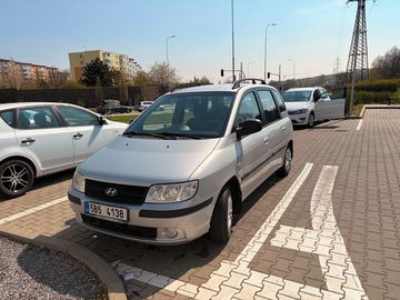 hyundai matrix 1.6i