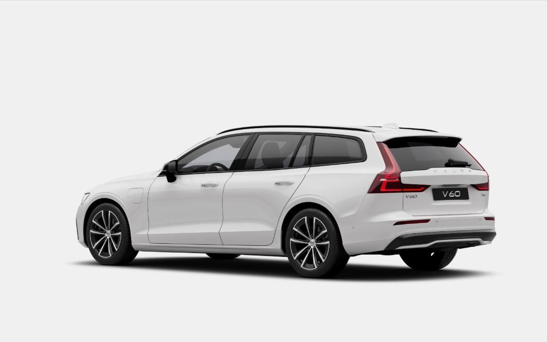 Volvo V60, T6 AWD Plug-in DARK PLUS - fotka 6