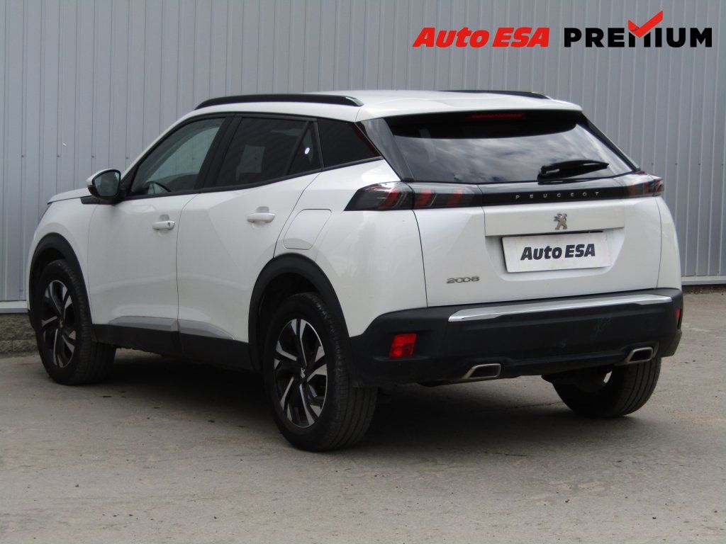 Peugeot 2008, 1.2,Allure - fotka 6
