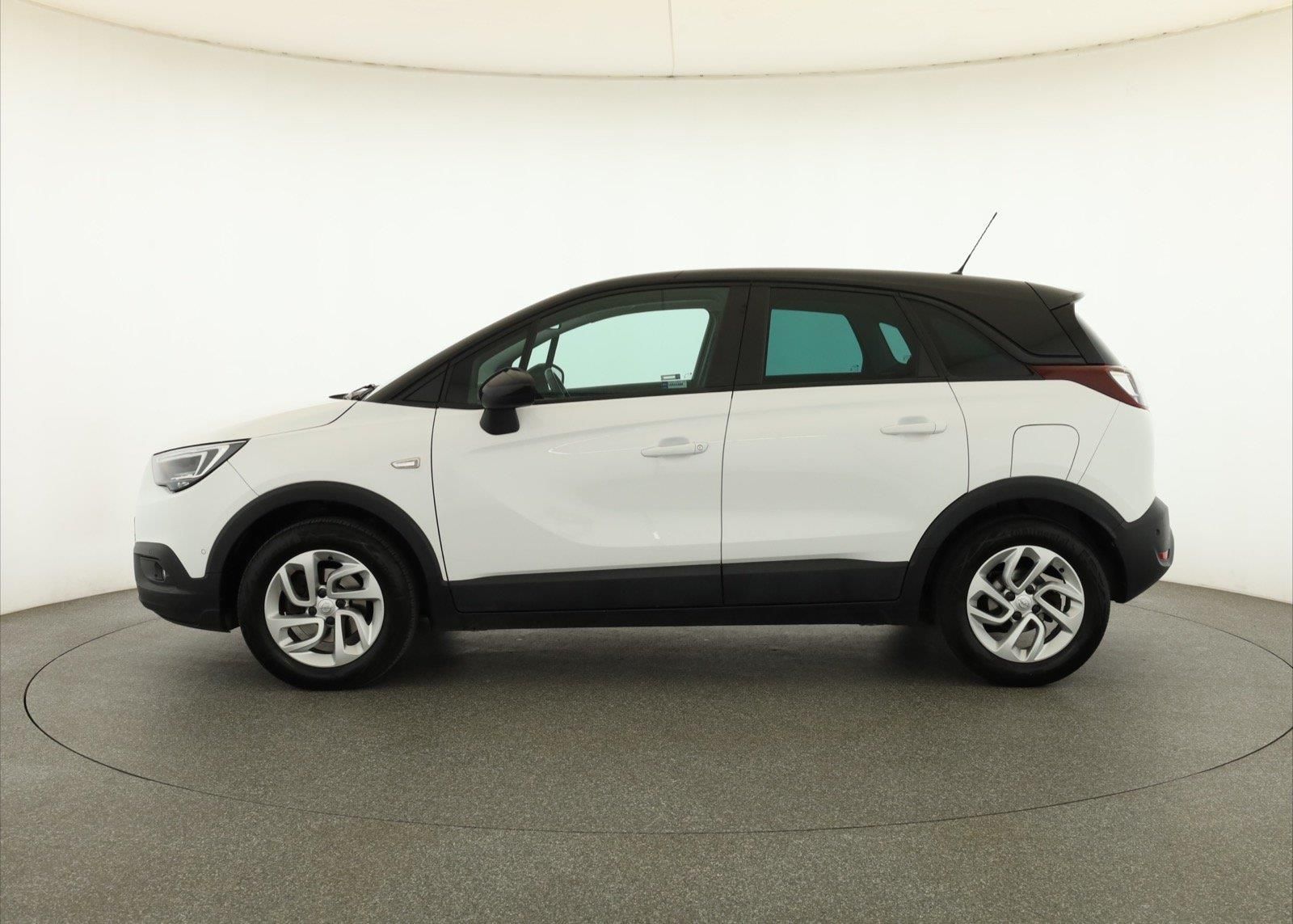 Opel Crossland, 1.2 Turbo, Automat, Serv.kniha - fotka 3