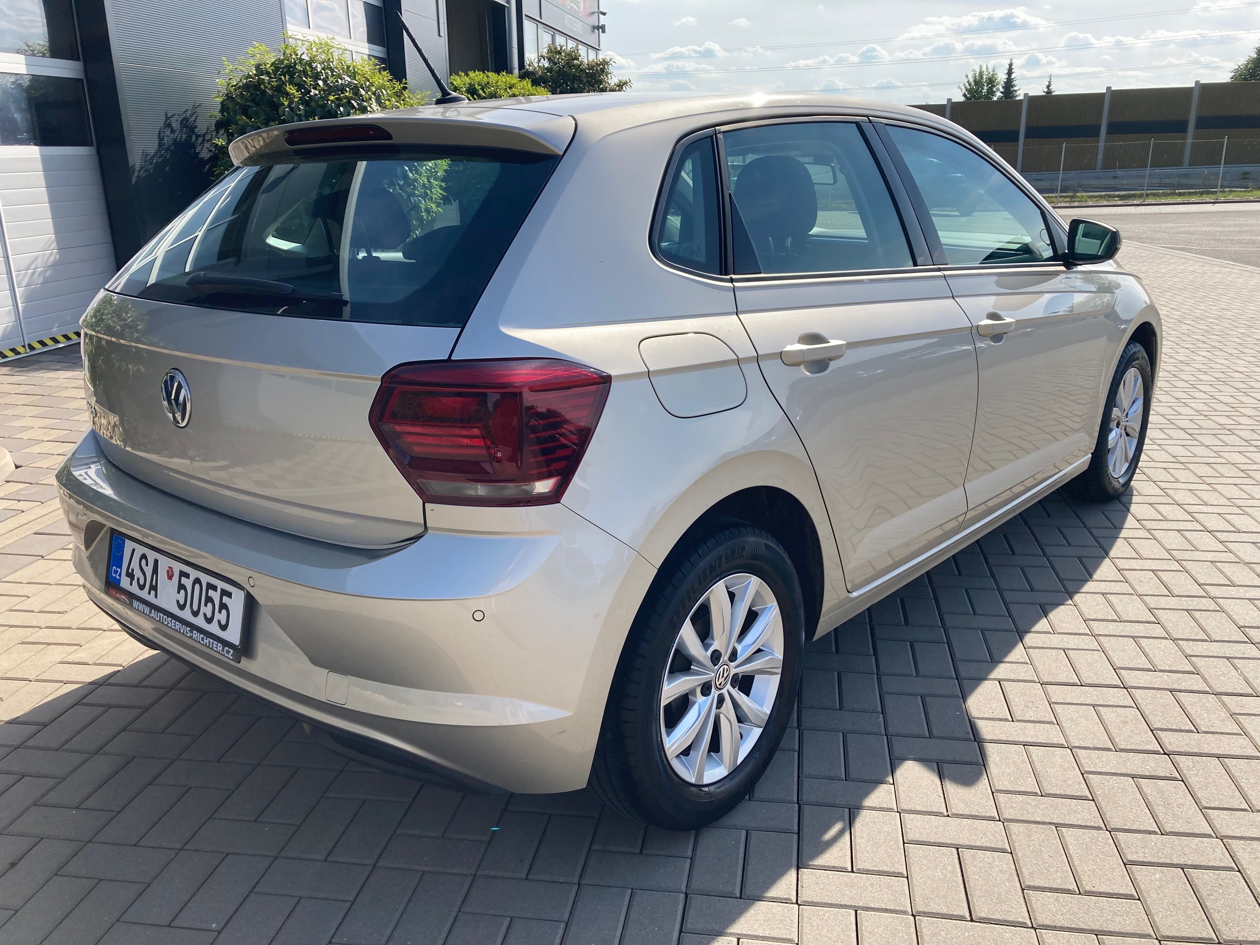 Volkswagen Polo, 1.0 TSI Highline - původ ČR - fotka 6