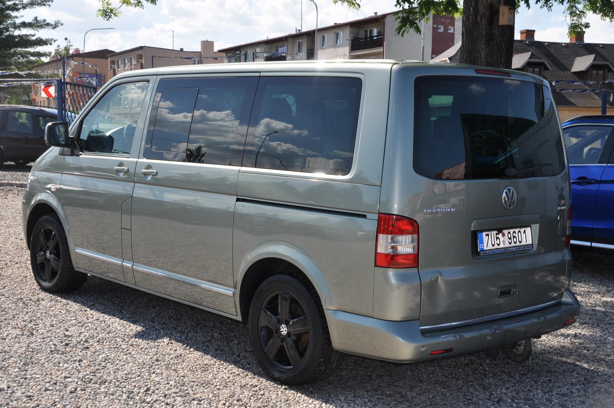 Volkswagen Multivan, 2.5TDi 128kW 4x4 - fotka 4