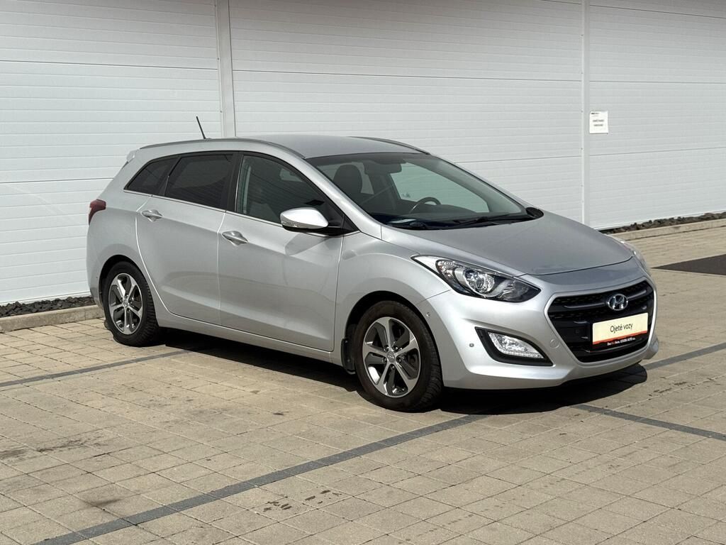 Hyundai i30, 1.6 CRDi 100 kW - fotka 3