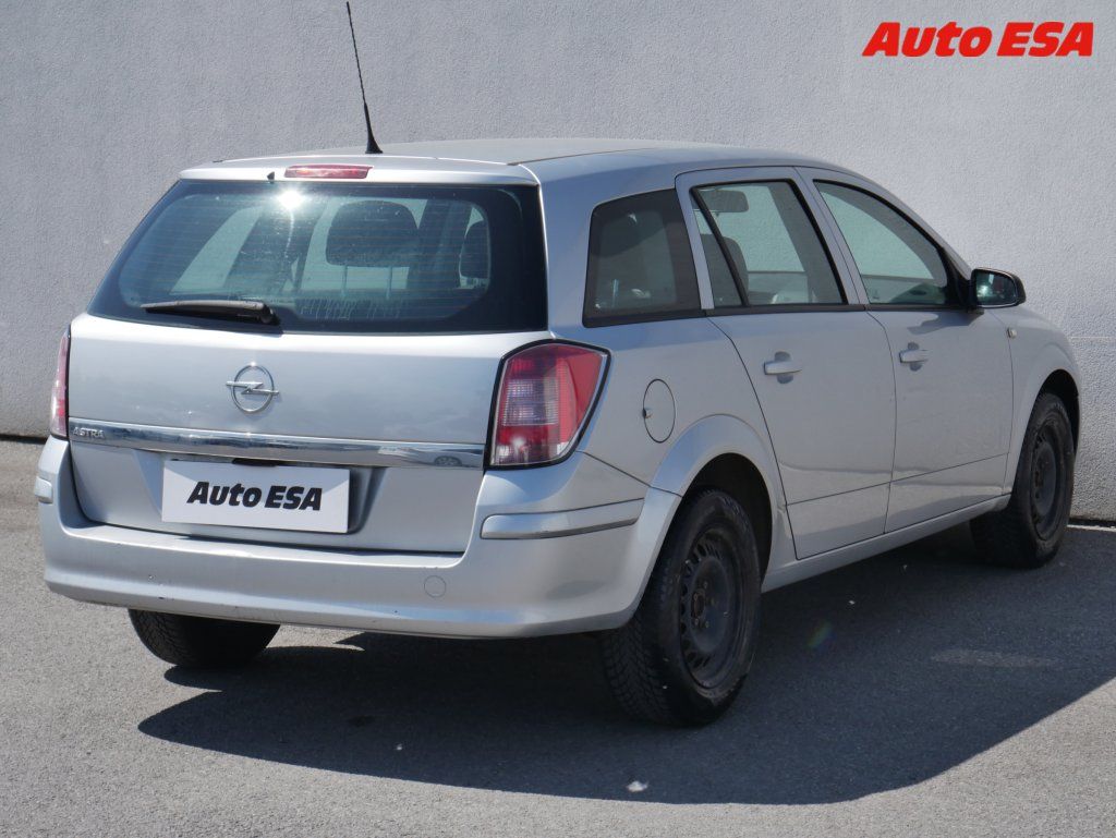Opel Astra, 1.6 16V - fotka 4