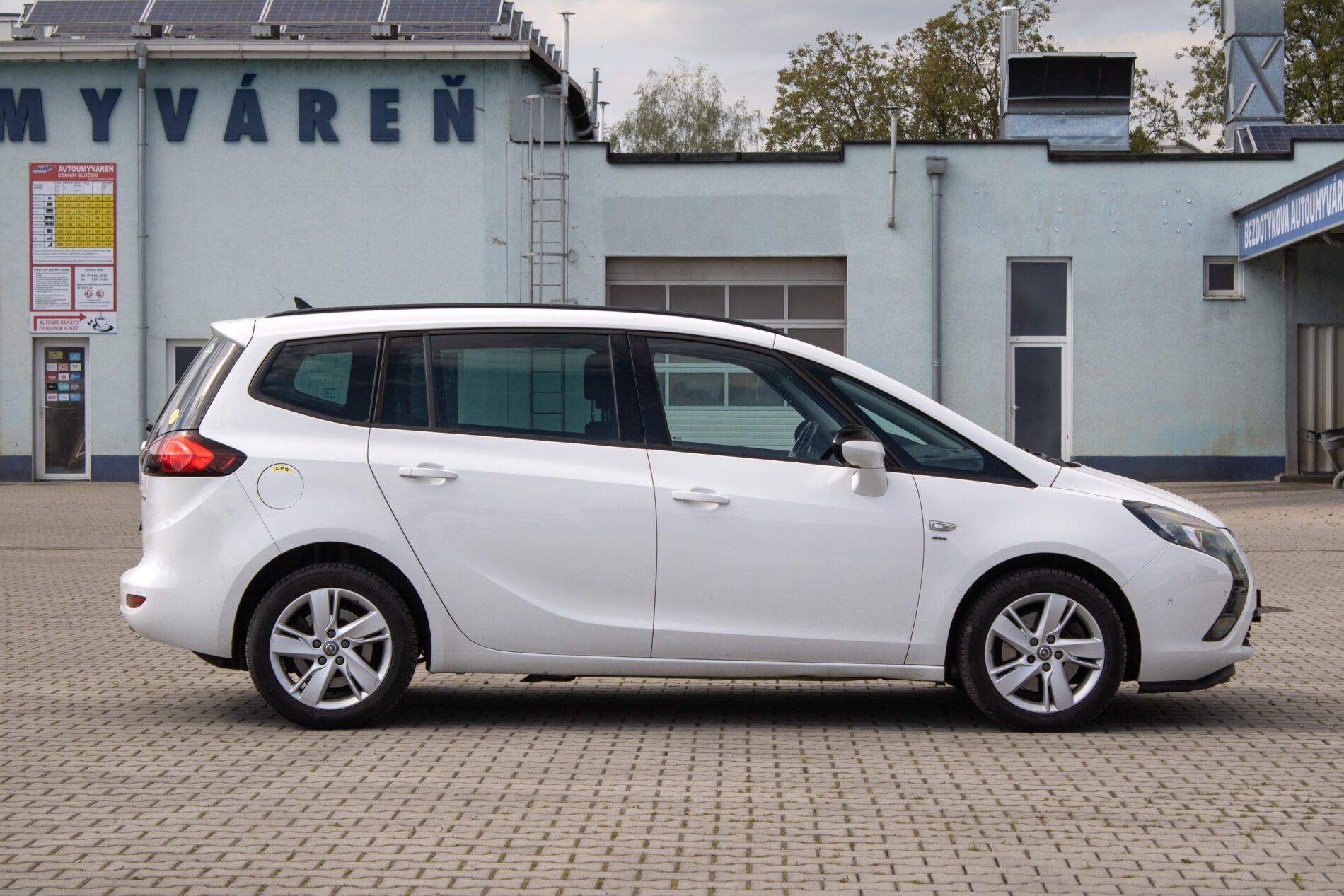 Opel Zafira - fotka 4