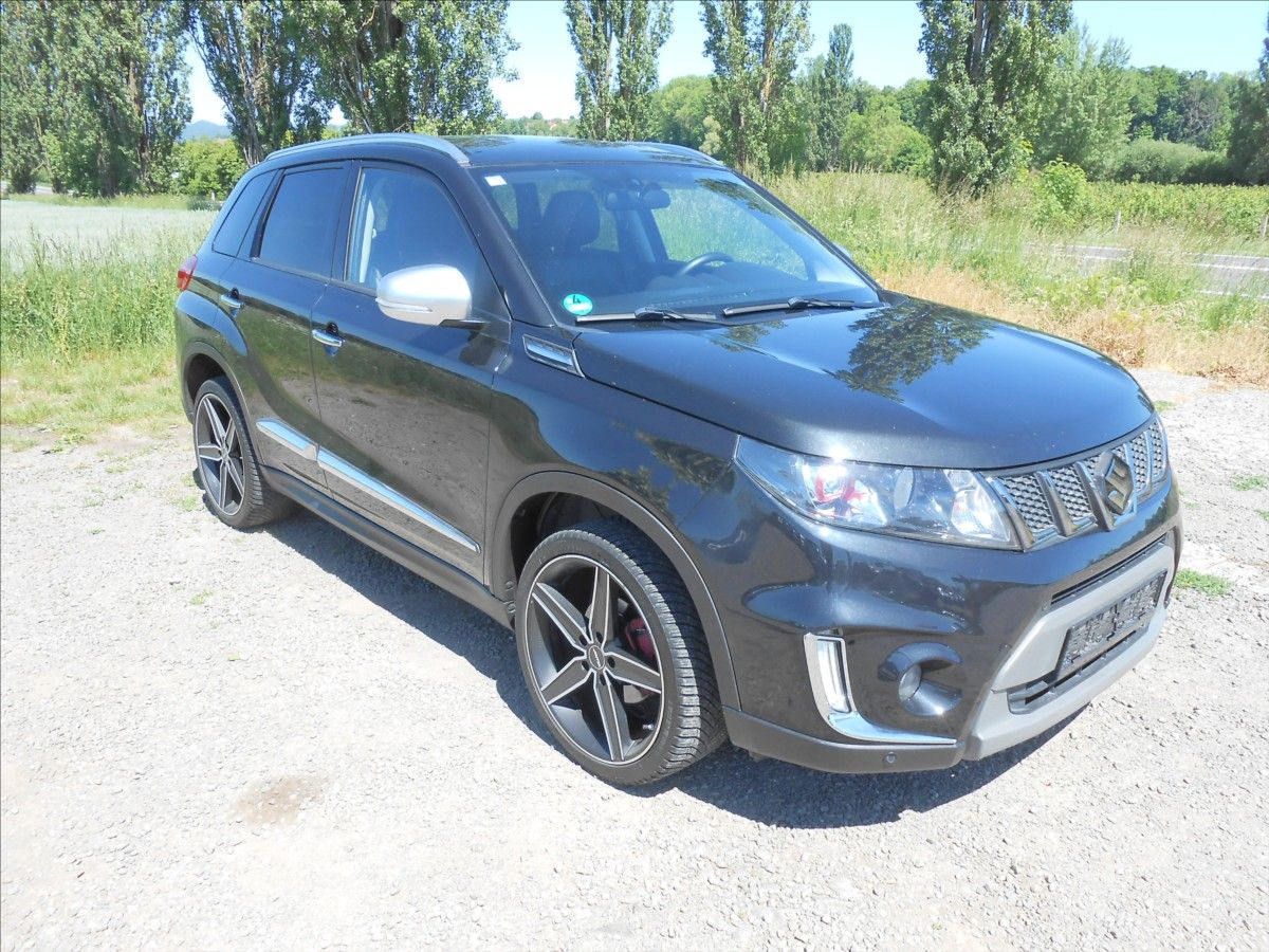 Suzuki Vitara, 1,4 103 kW 4x4 ServiskaAUTOMAT - fotka 4