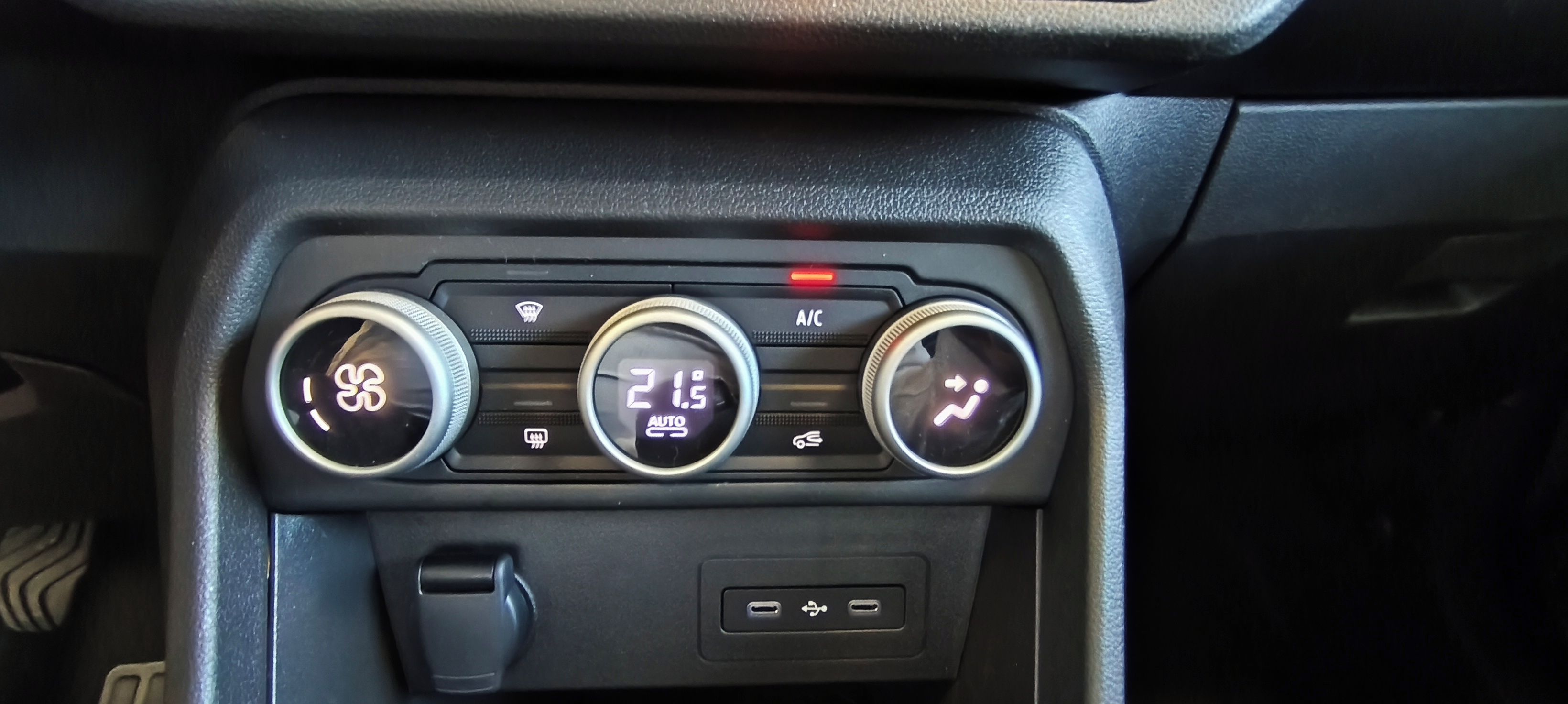 Dacia Sandero, Eco-G 120 - POBOČKA FRÝDEK-MÍS - fotka 6