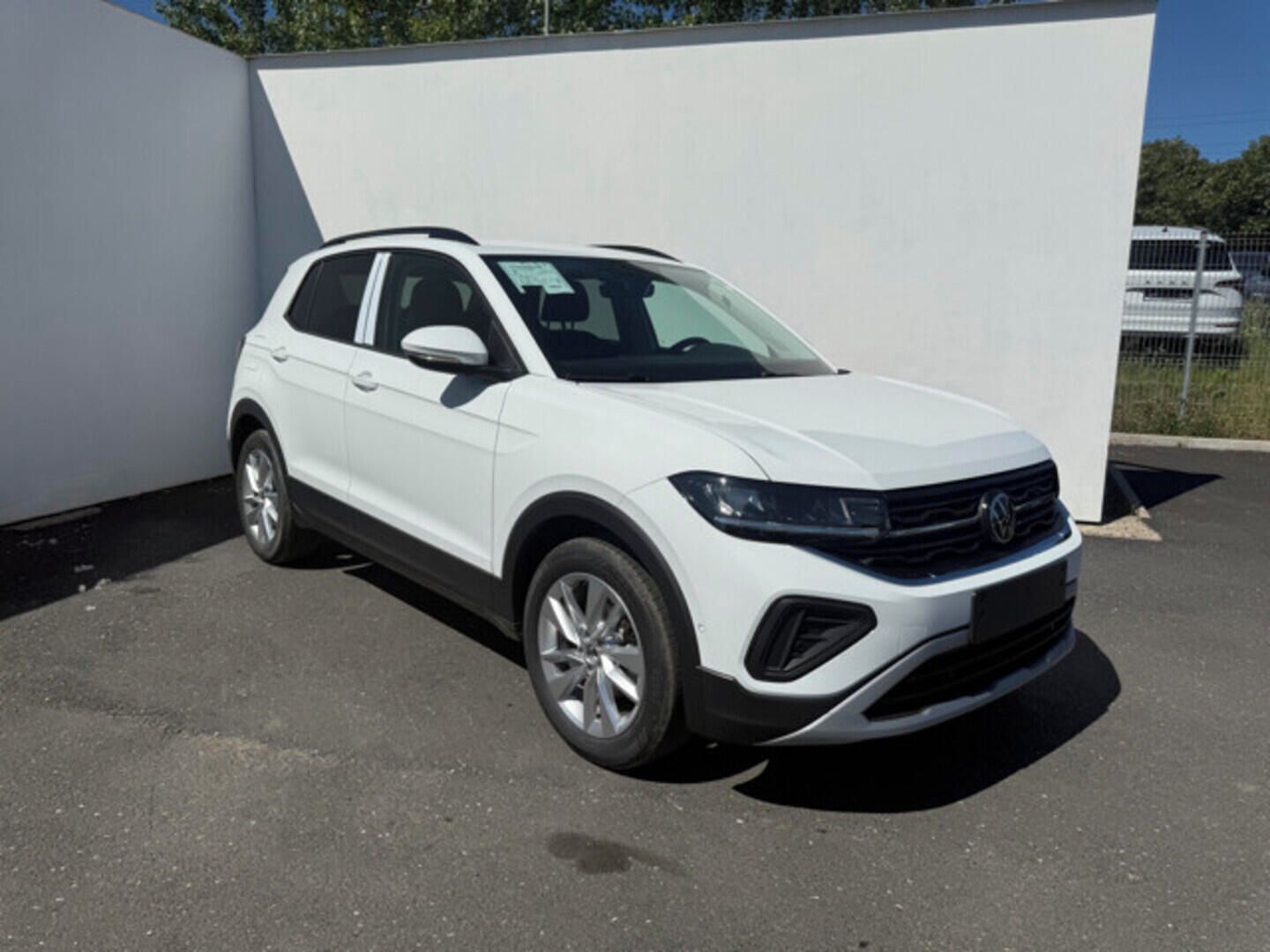 Volkswagen T-Cross, Life 1.0 TSI 85 kW 6G   kW - fotka 4