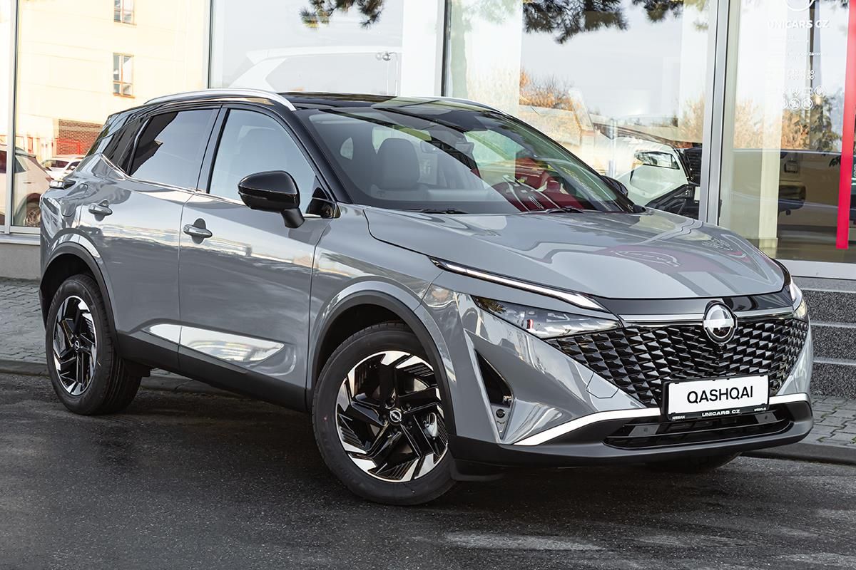 Nissan Qashqai, 1,3 DIG-T X-TRONIC N-CONNECTA - fotka 3