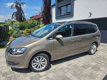 4x4, rok 2016, 7 míst,90 300km