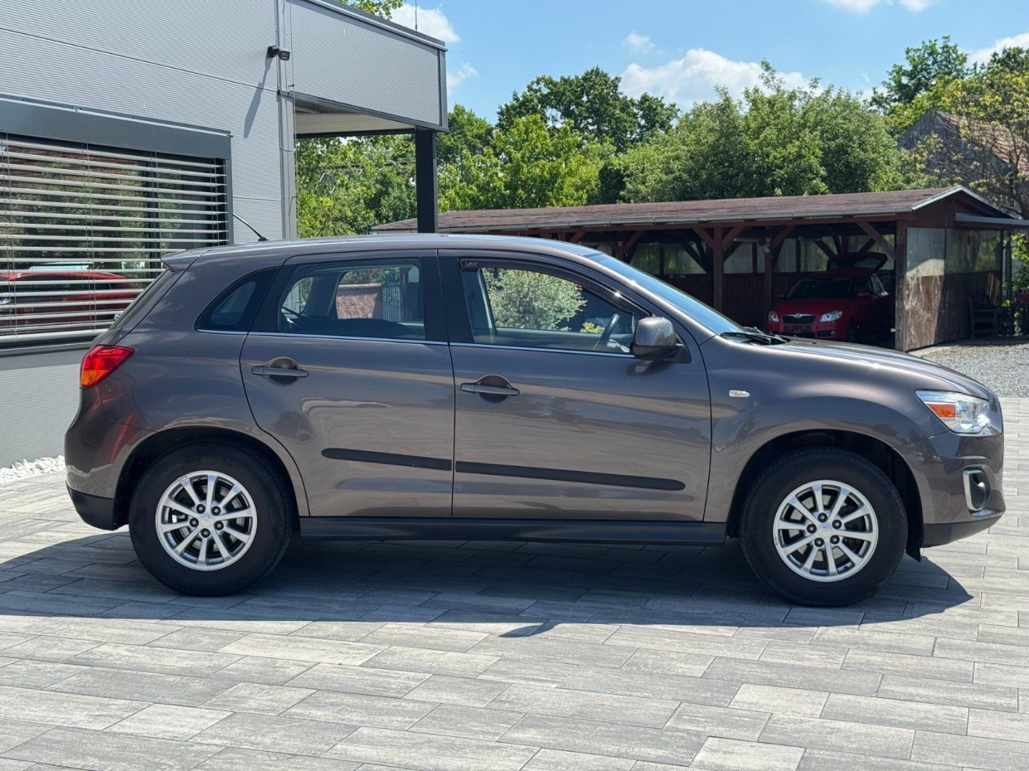 Mitsubishi ASX, 1,6 MIVEC 86 KW - fotka 4