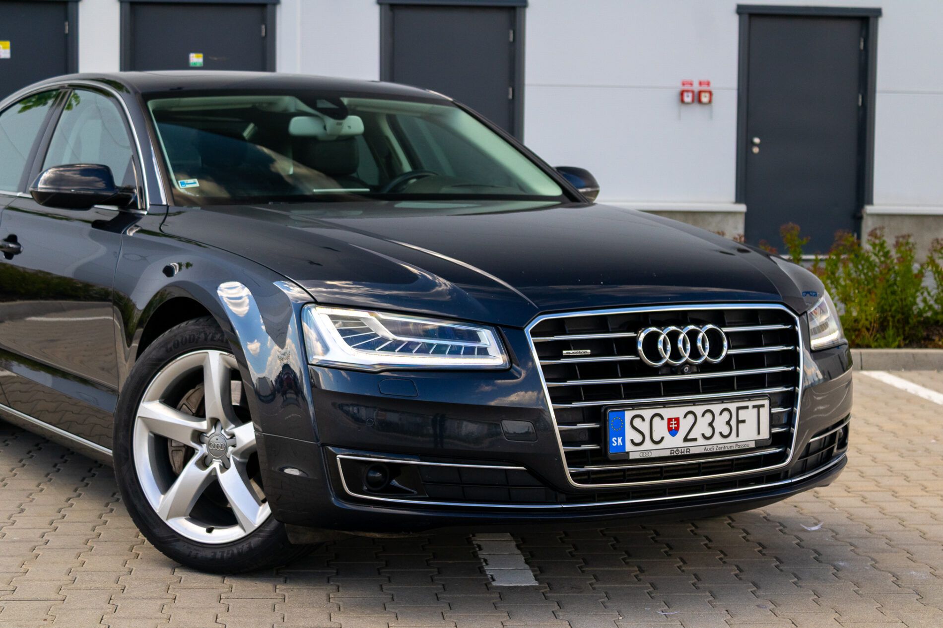 Audi A8 - fotka 4