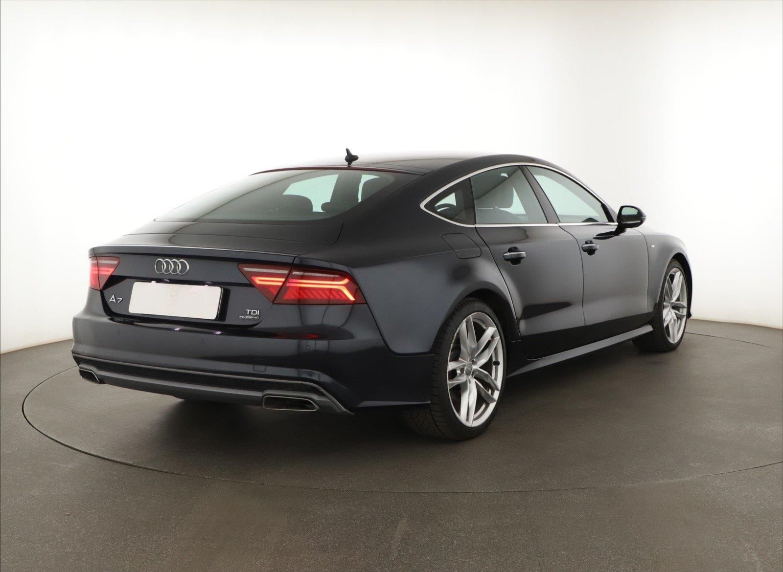 Audi A7, 3.0 TDI, 4X4, Automat, Kůže - fotka 5