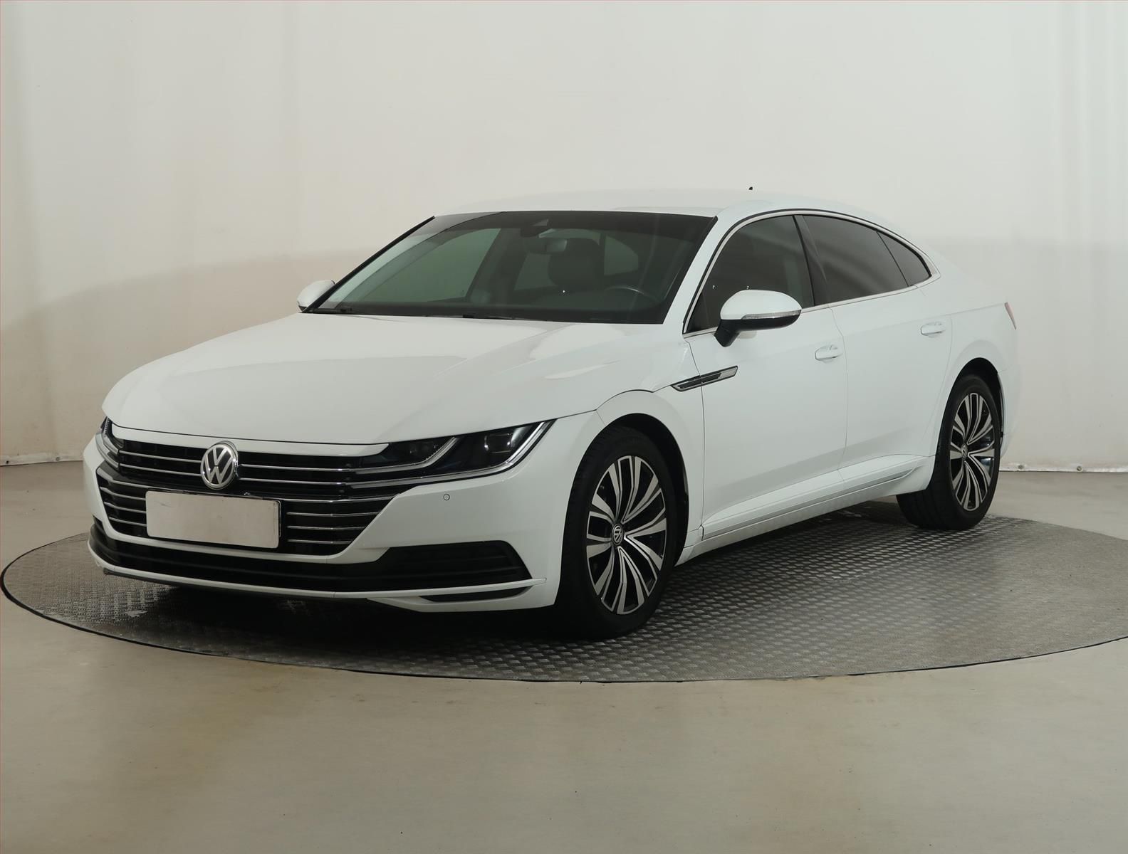 Volkswagen Arteon, 2.0 TDI, Arteon, Automat - fotka 2