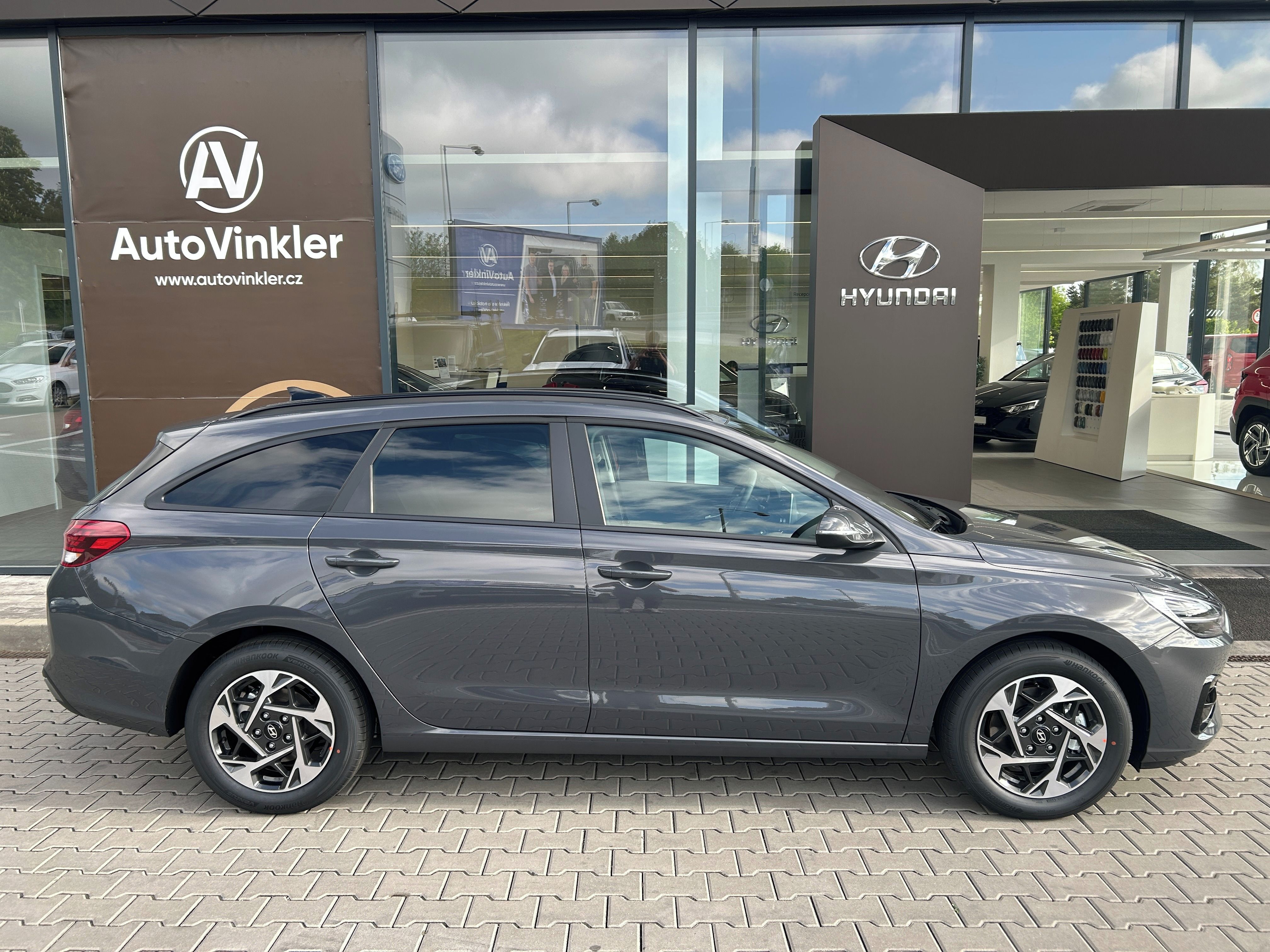 Hyundai i30, WG 26 1,0 TGDI MT GO Czech! - fotka 3